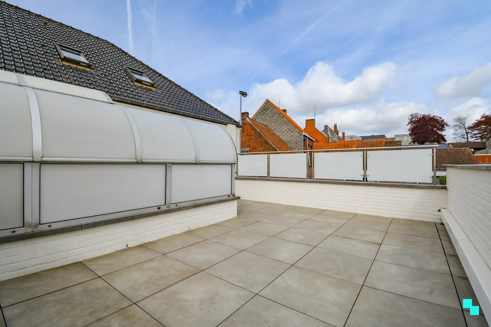 Instapklaar duplexappartement met garage te Hooglede foto 26