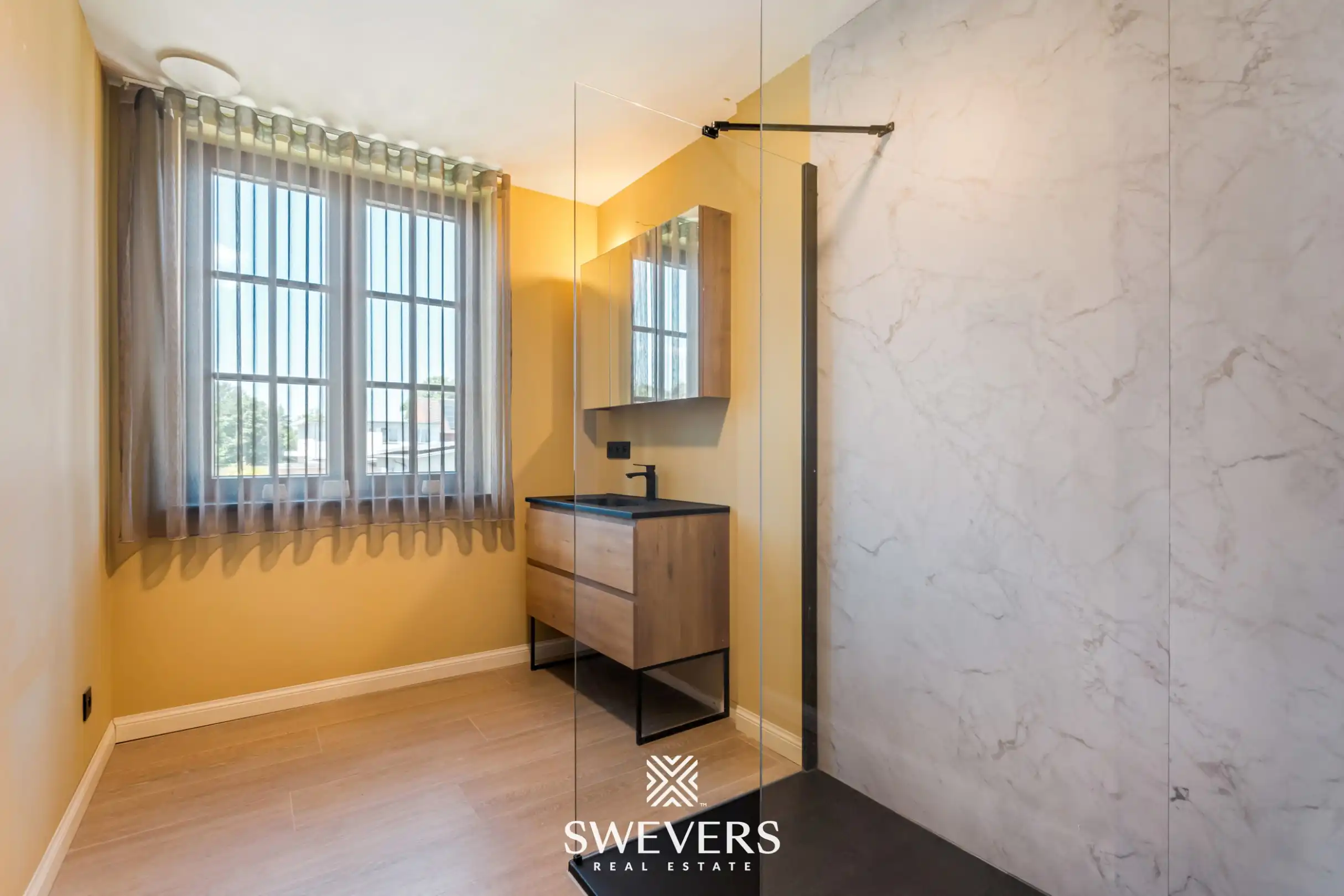 Hoogwaardige recente villa (223m²) met EPC-label A, zwembad en poolhouse in Diepenbeek foto 39