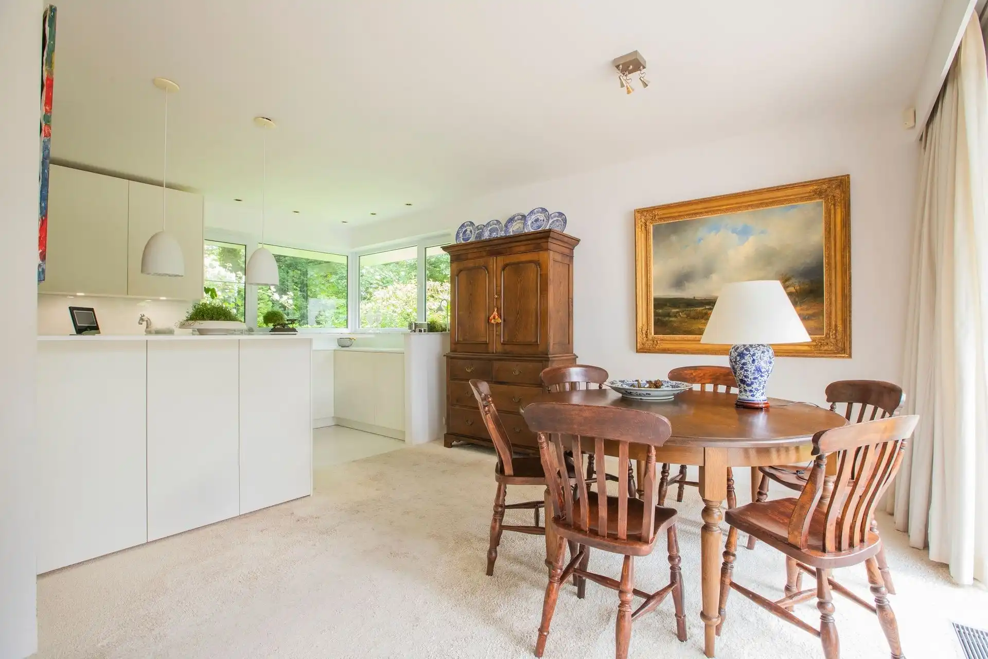 Vrijstaande villa op toplocatie aan de Zilverkust in Lanaken foto 8