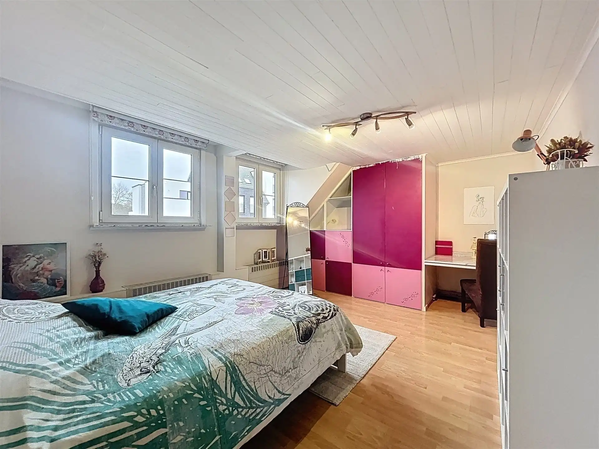 Energiezuinige gezinswoning met 3 slaapkamers en garage. foto 13