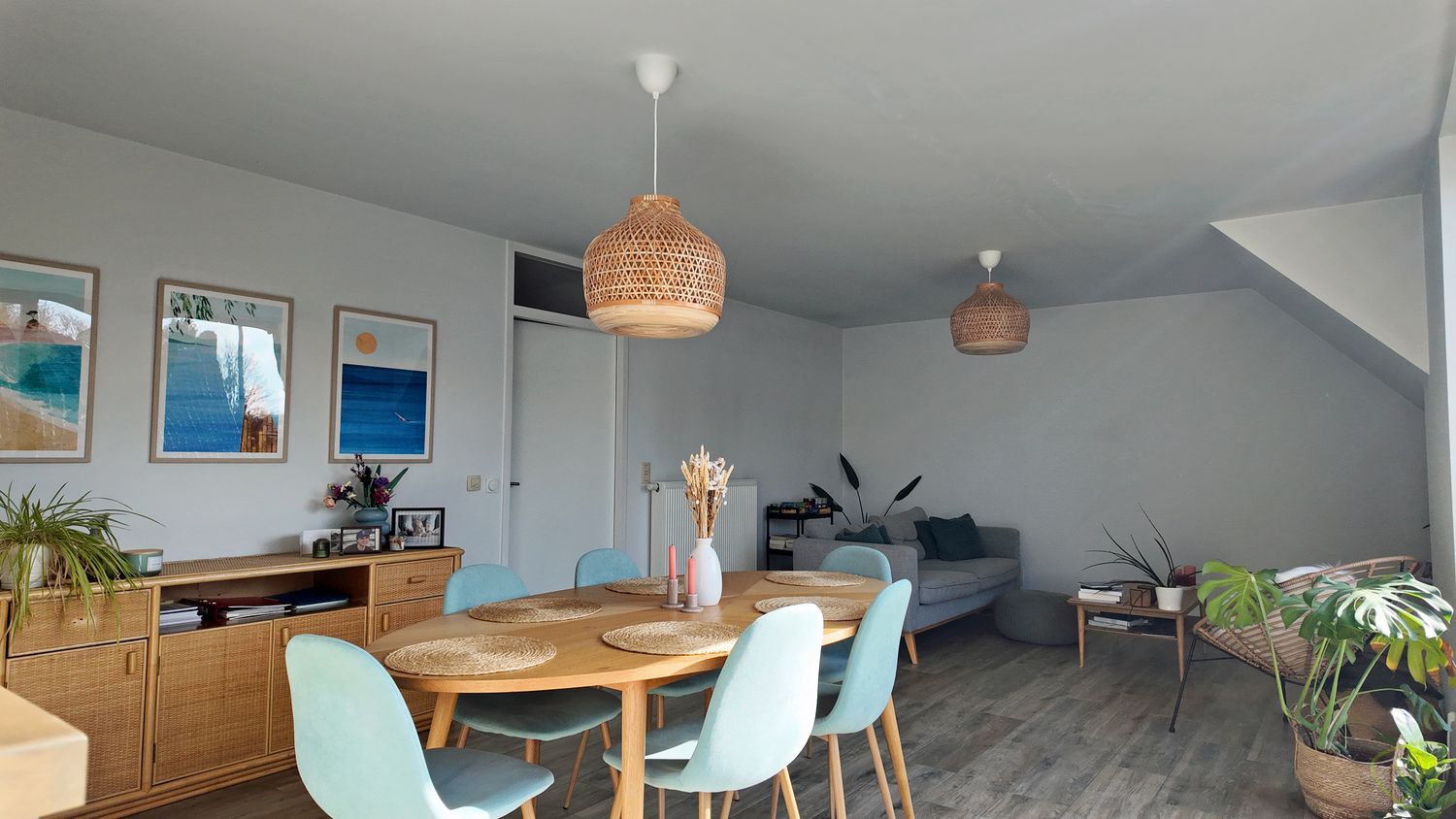 Instapklaar duplex-appartement met terras in het hart van Waarschoot! foto 4