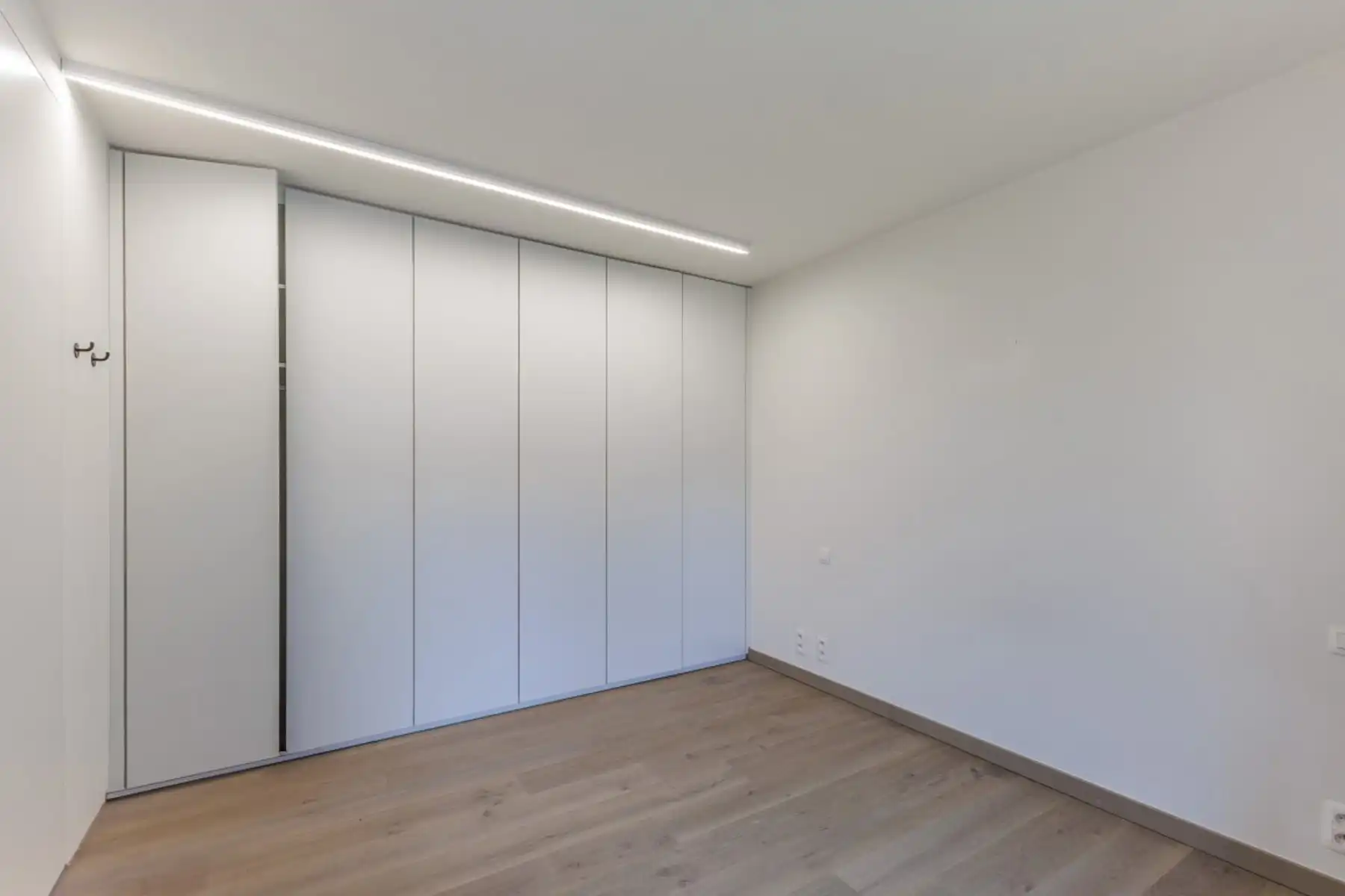 Exclusief appartement met 2 terrassen en autostaanplaats  foto 13