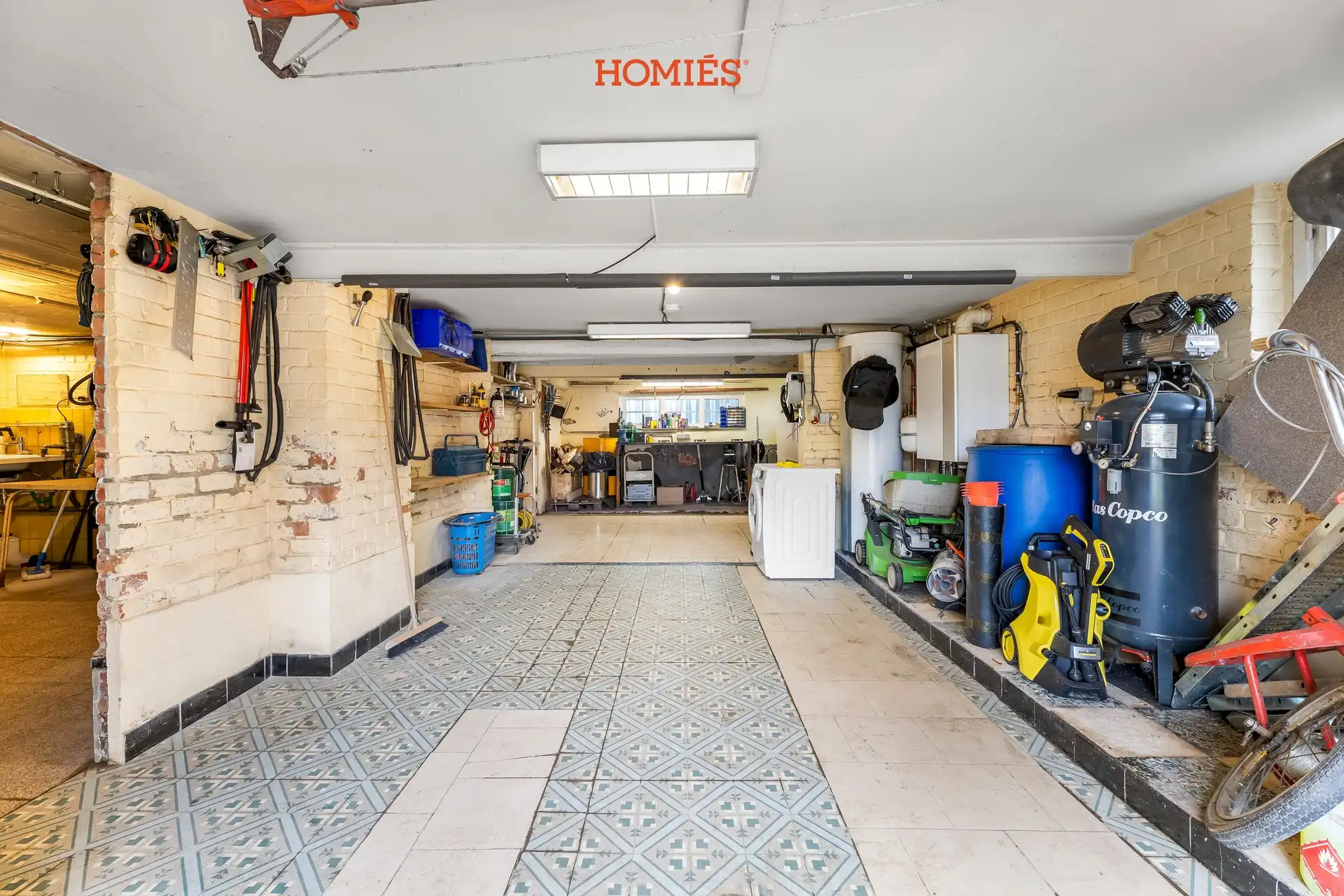 Te renoveren woning met potentieel in Sint-Joris-Weert foto 31