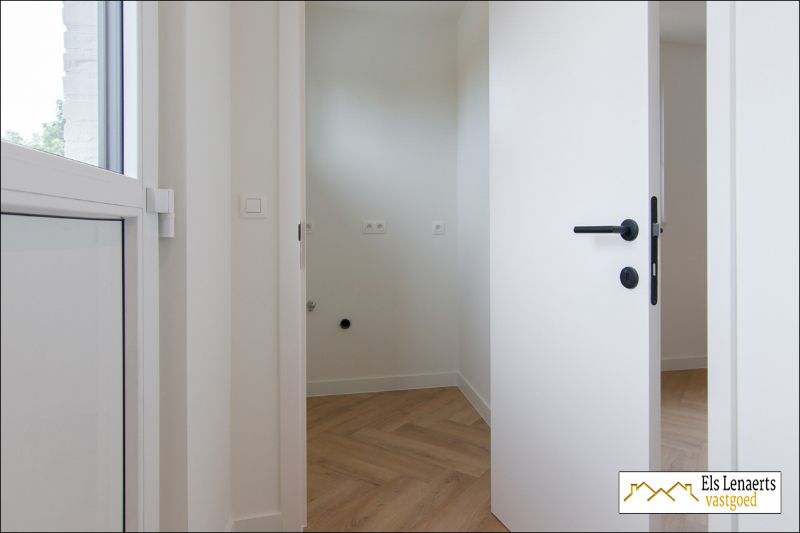 Prachtig gerenoveerde woning op topligging! foto 19