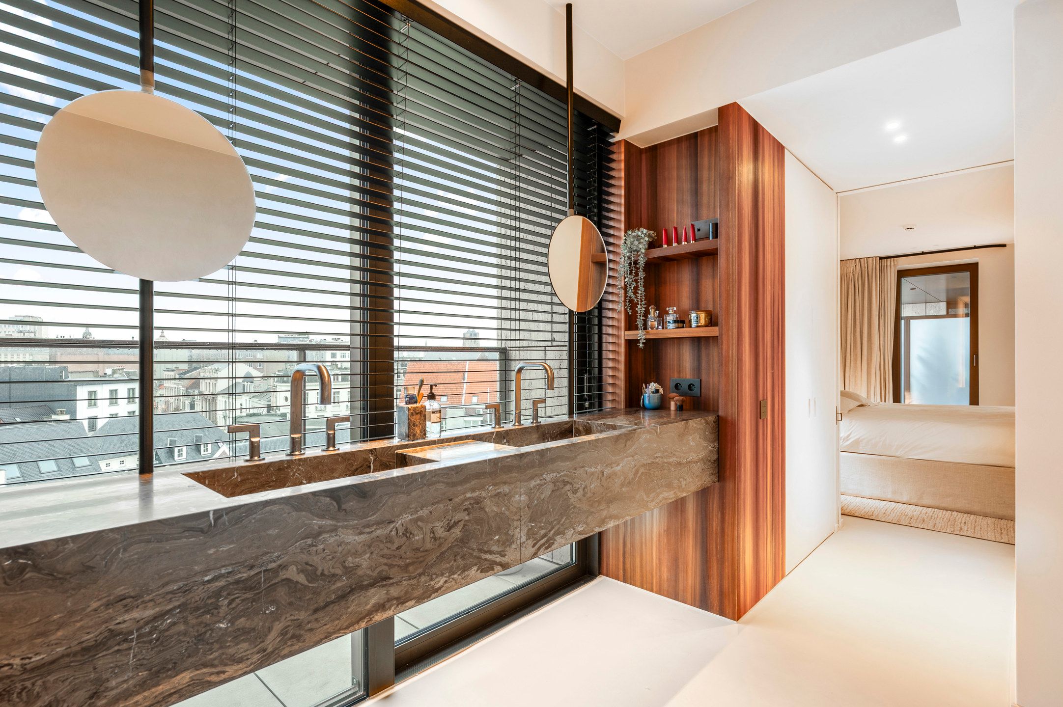 ANTWERPEN - Karaktervol appartement met alle details foto 11