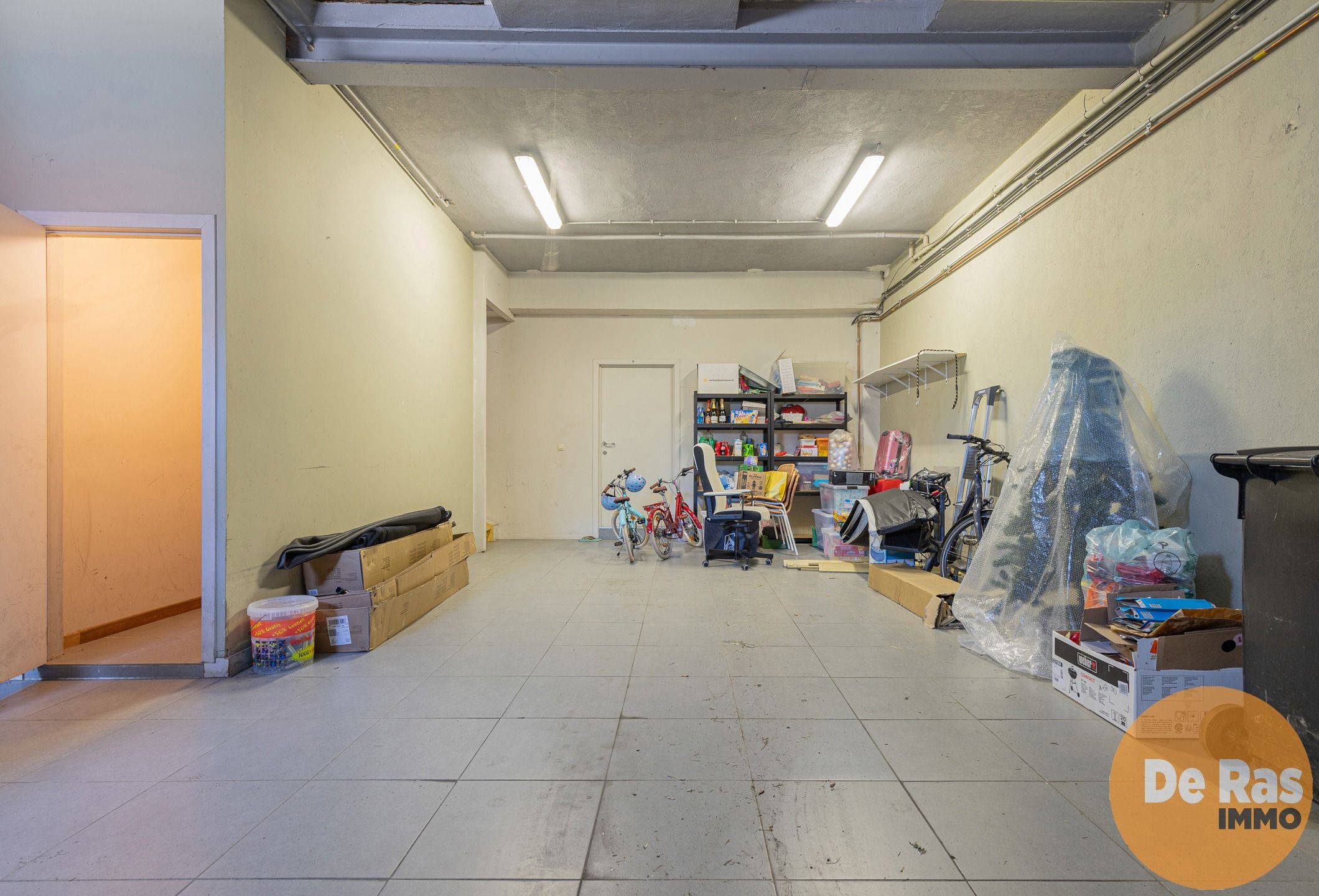 HERZELE - Gelijkvloers appartement inclusief garage met tuin foto 20