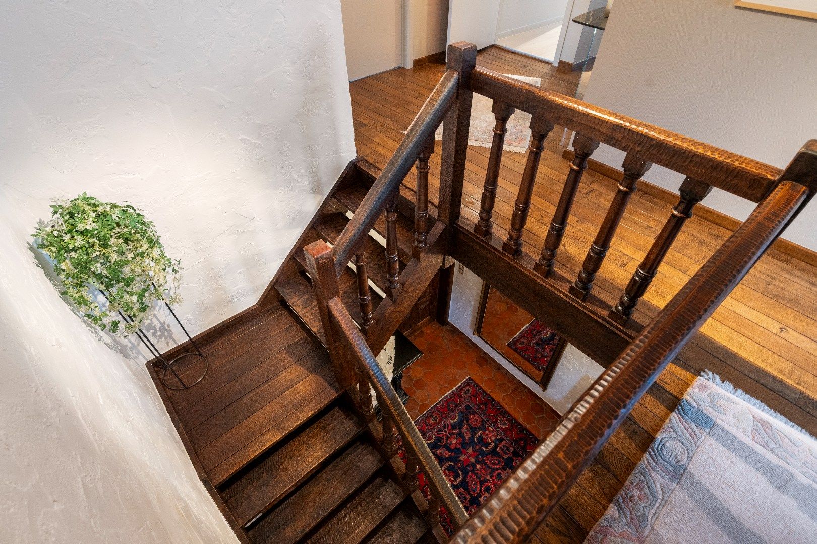 KWALITATIEF AFGEWERKTE VILLA IN RUSTIGE WIJK MET EPC B (172), 4 SLPKS, DUBBELE GARAGE EN 325M² BEW. OPP. foto 19