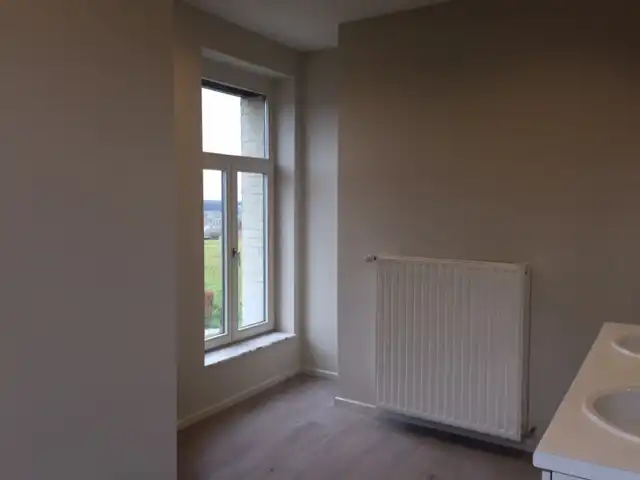 Prachtig gerenoveerde woning  te huur in Gijzelbrechtegem foto 13
