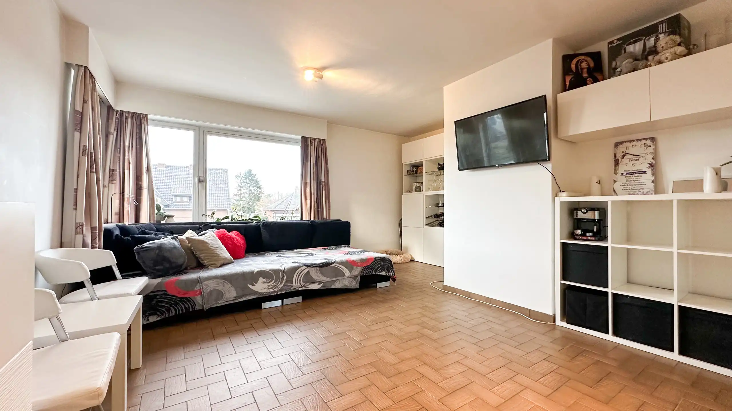 Appartement met 2 slpk en terras met mooi uitzicht! foto 4