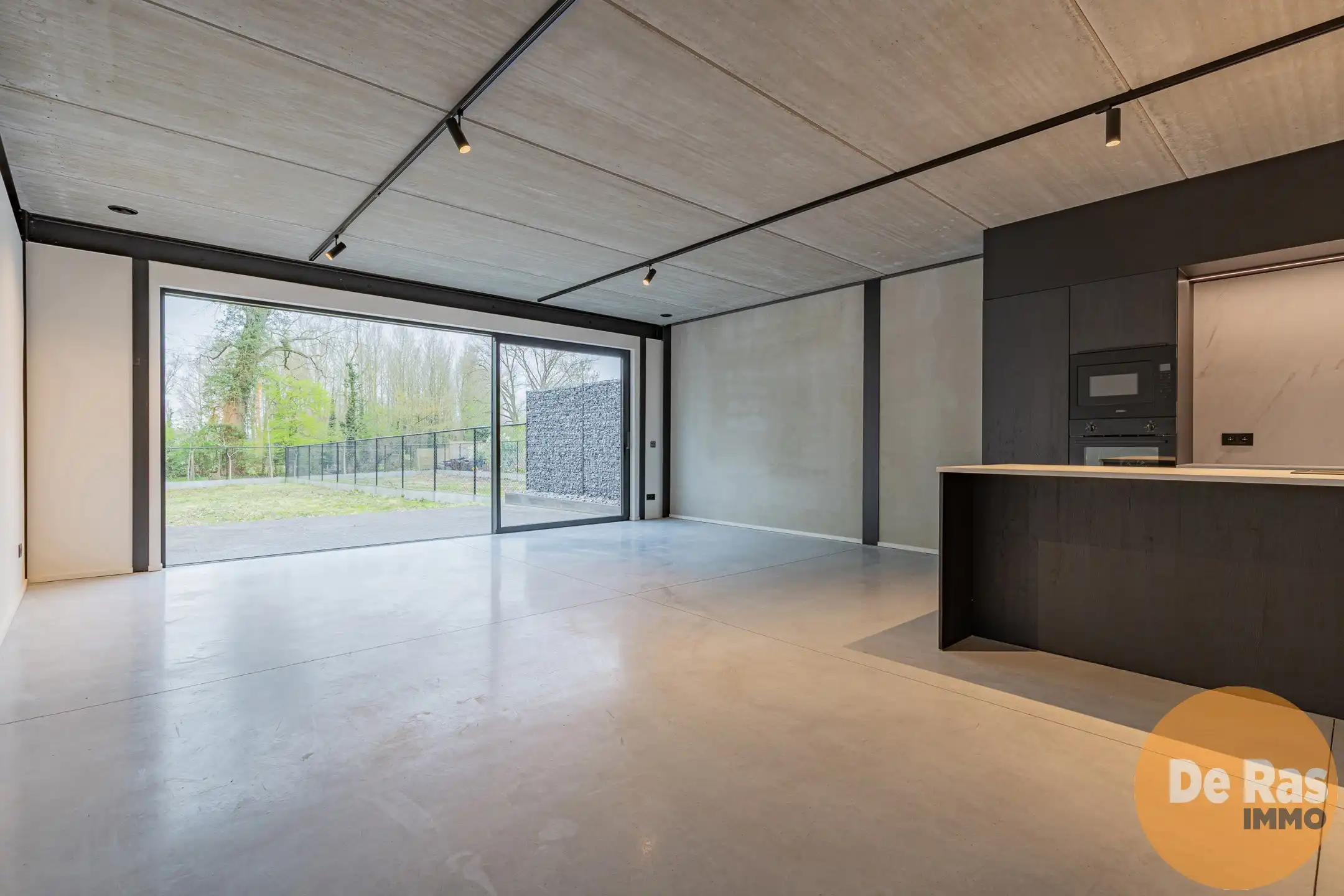 VLIERZELE - Nieuwbouwwoning in moderne betonarchitectuur foto 4