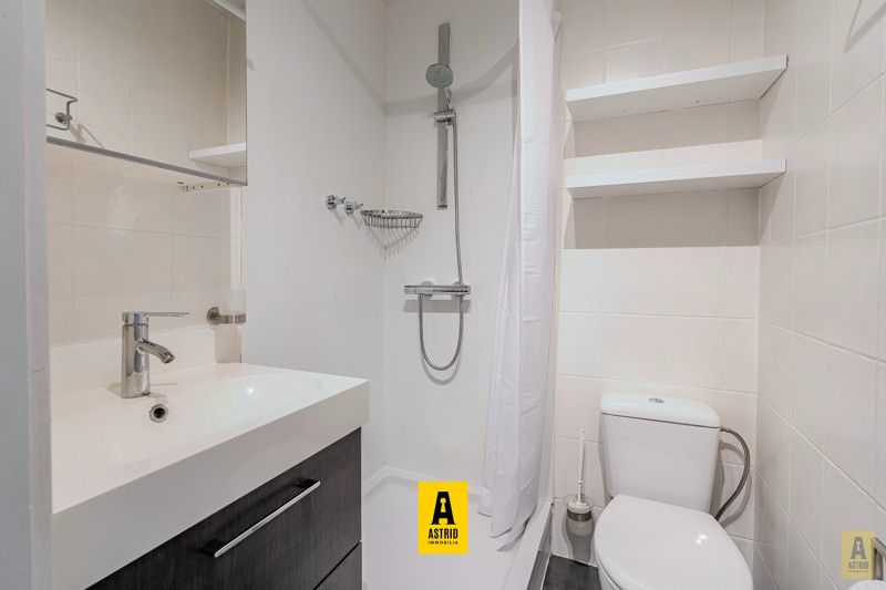 Instapklare studio mét zonneterras & private parking!! foto 14