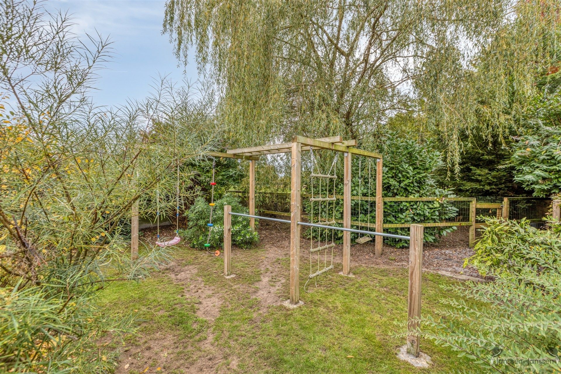 Instapklare gezinswoning met tuin, garage en energiezuinige voorzieningen foto 21