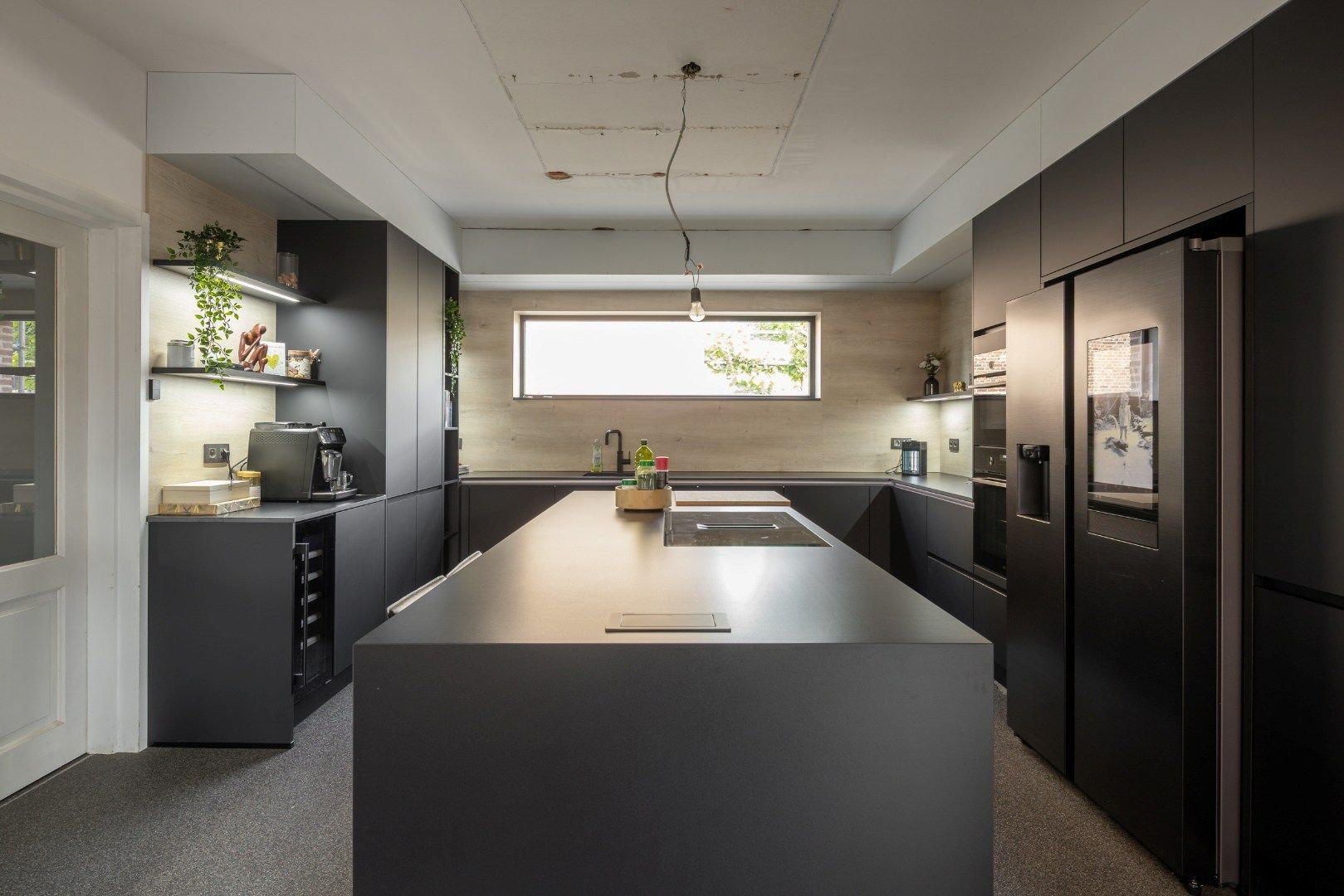 Vrijstaande en instapklare woning te koop in Pelt! foto 10