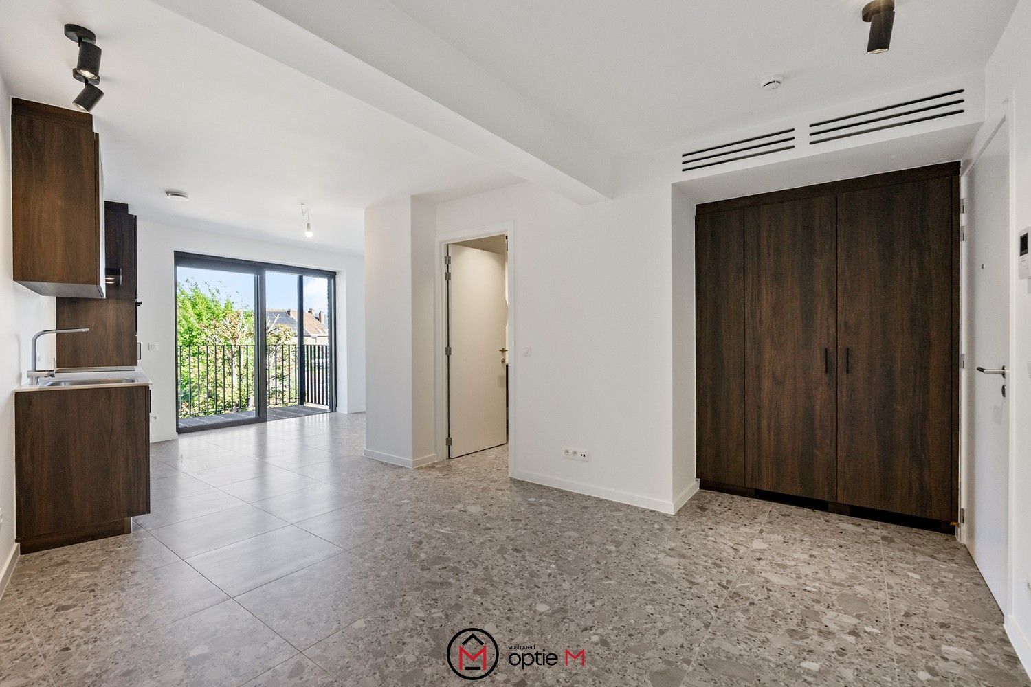 Wonen in het hart van Hasselt – slimme, complete studio foto 6