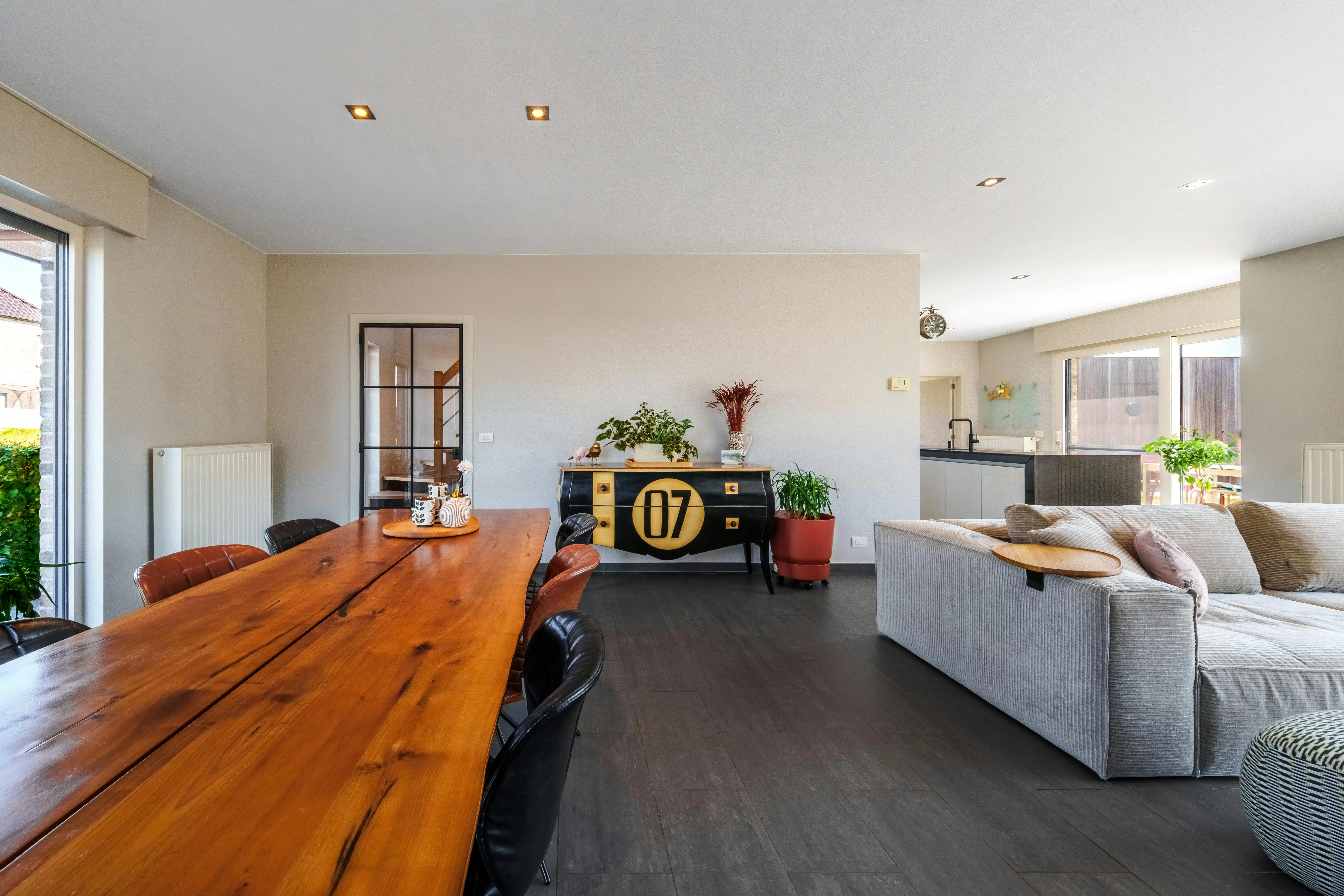 Uitstekend onderhouden villa te koop in Proones foto 5