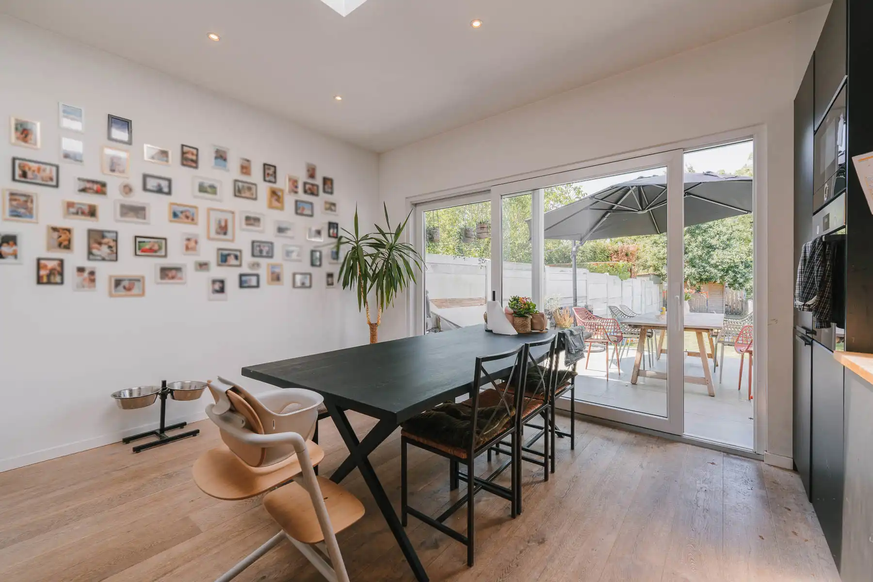 Vernieuwde starterswoning met leuke tuin foto 8