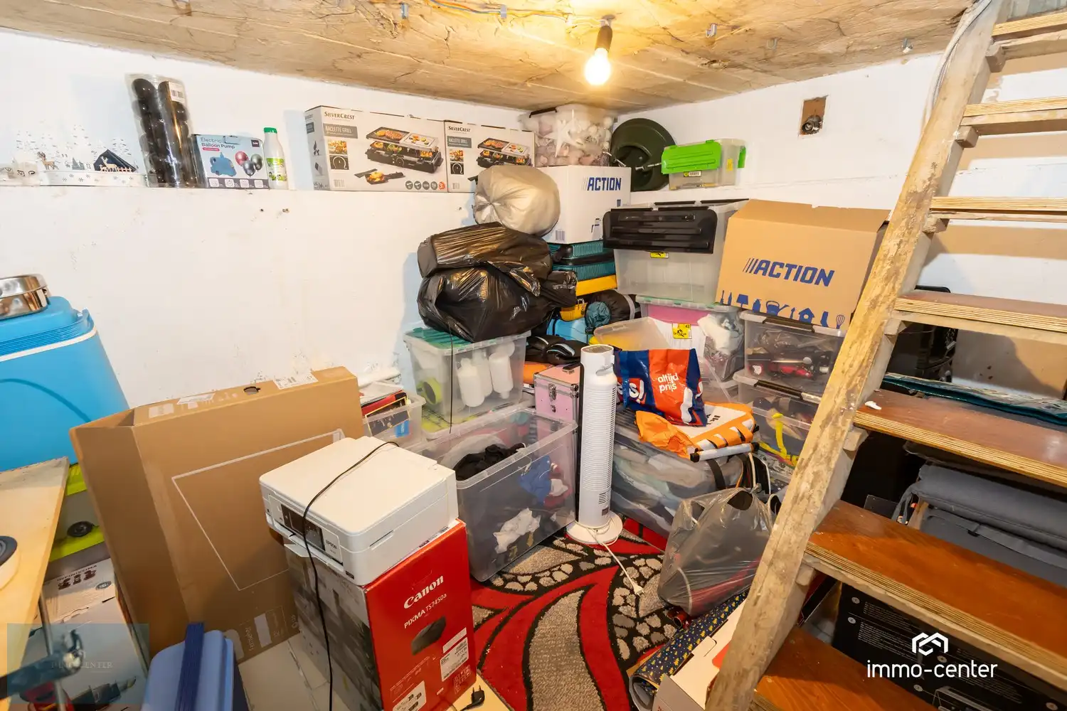 Ruime open bebouwing met westgerichte tuin in Genk foto 17