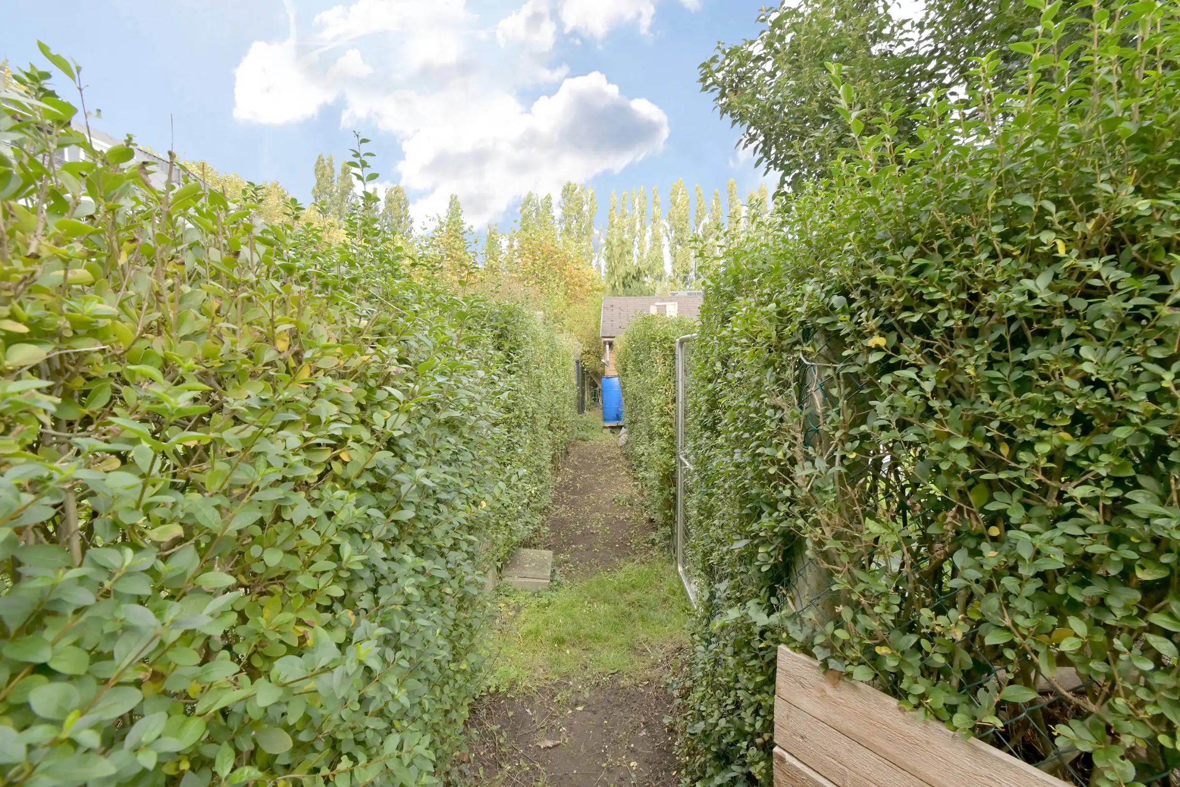 Instapklare woning met 3 slaapkamers en tuin foto 21