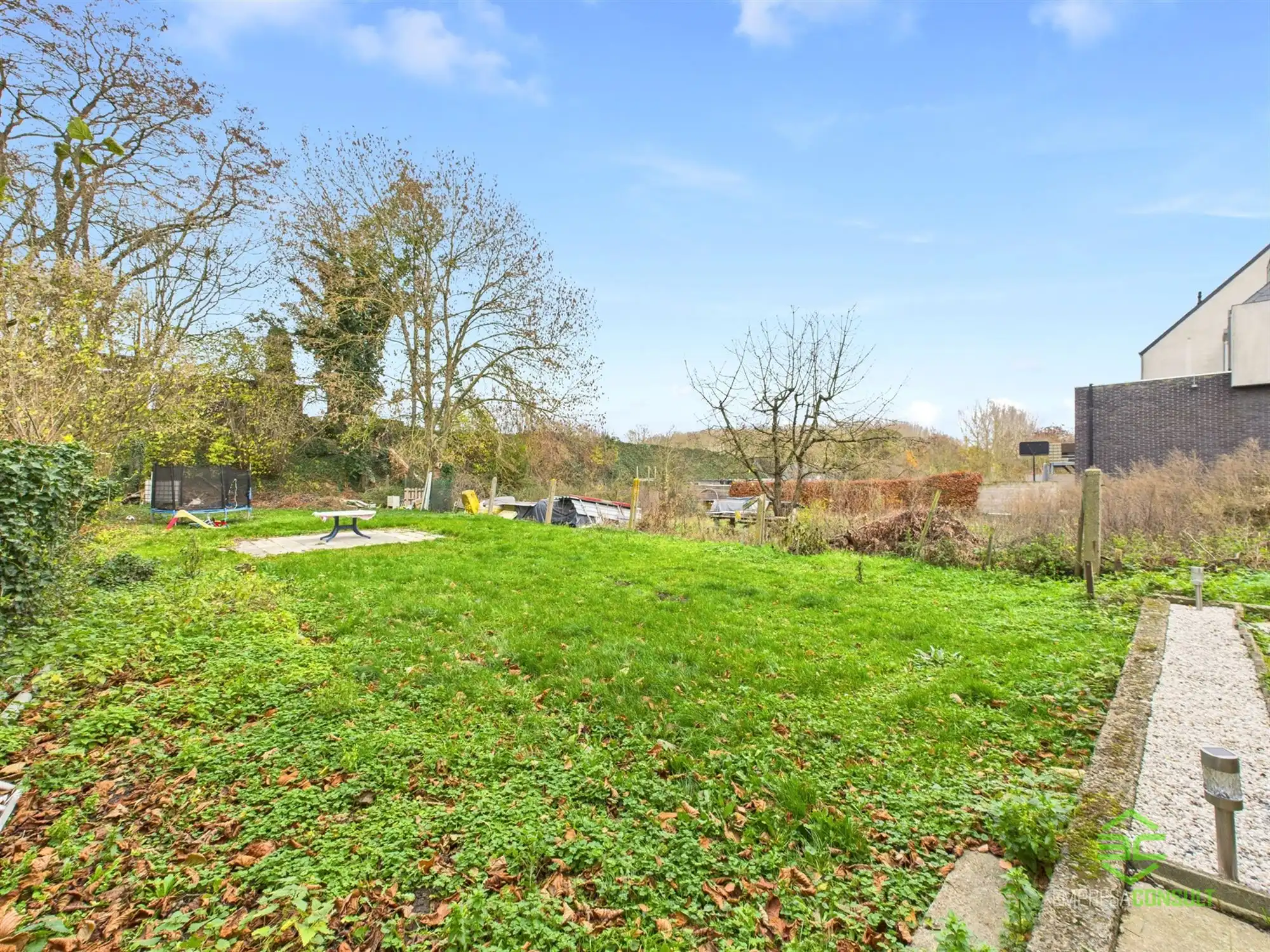 Ruime gezinswoning met 4 slpk in Ezemaal! foto 18