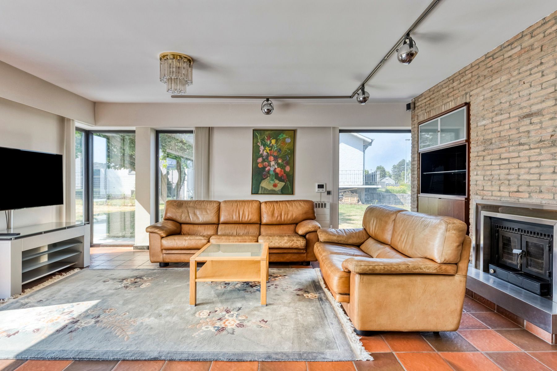 Architecturale parel met 3slaapkamers en garage op 14a 42ca! foto 4