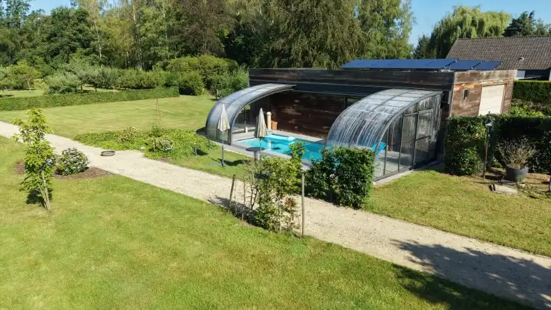 Moderne villa van 247m² op 58 are met bijgebouw-garage en zwembad foto 27