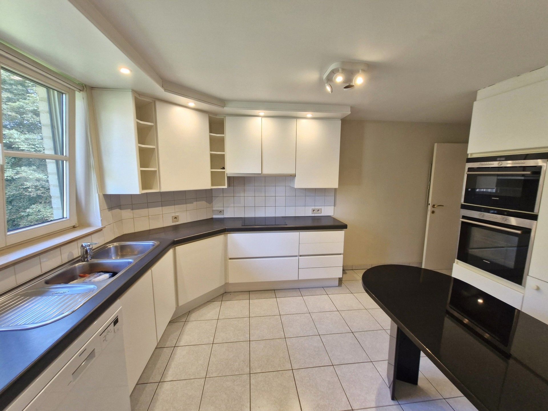 Appartement te huur foto 8