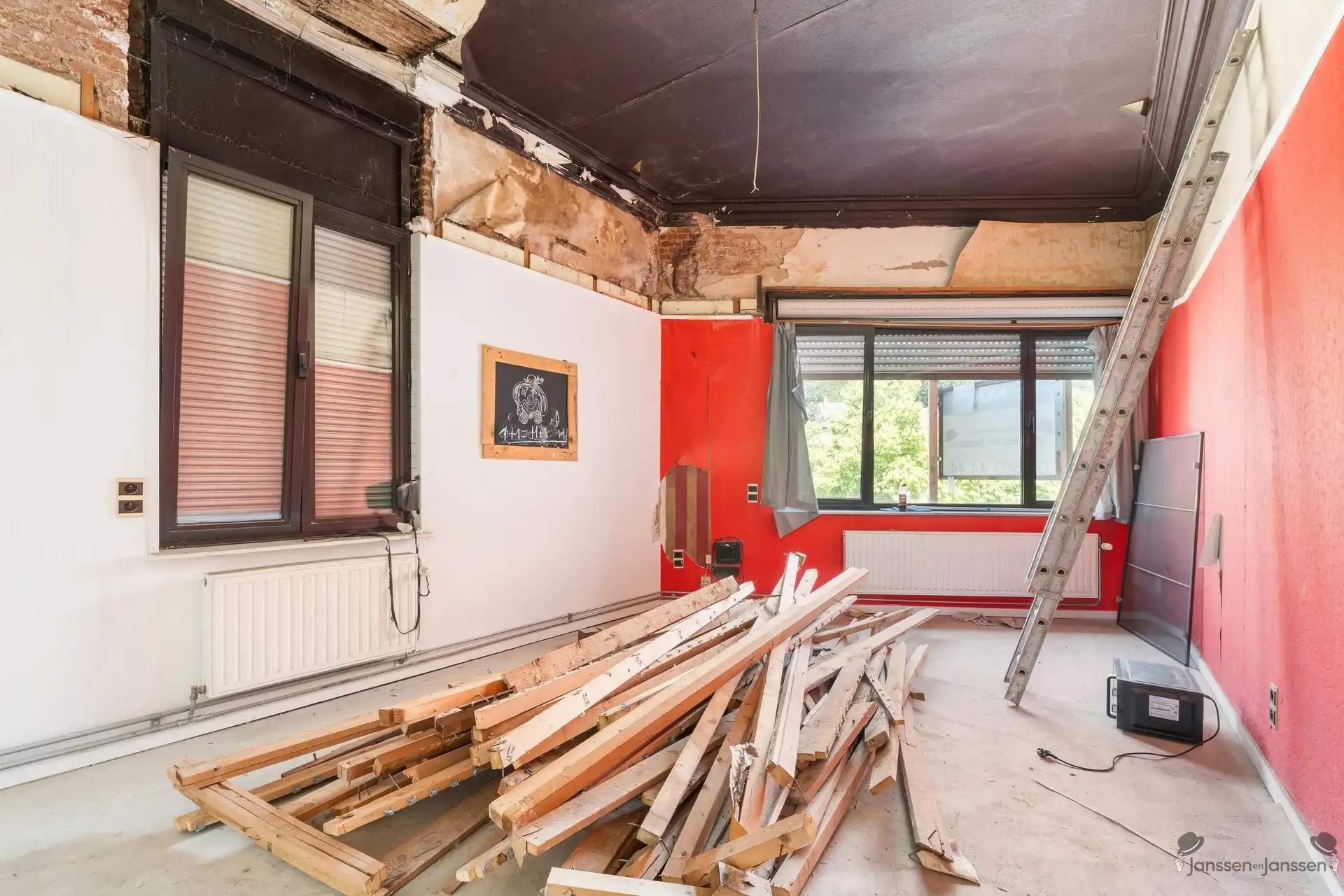 Opbrengsteigendom/projectgrond in het centrum van Maria-ter-Heide (Brasschaat) foto 12