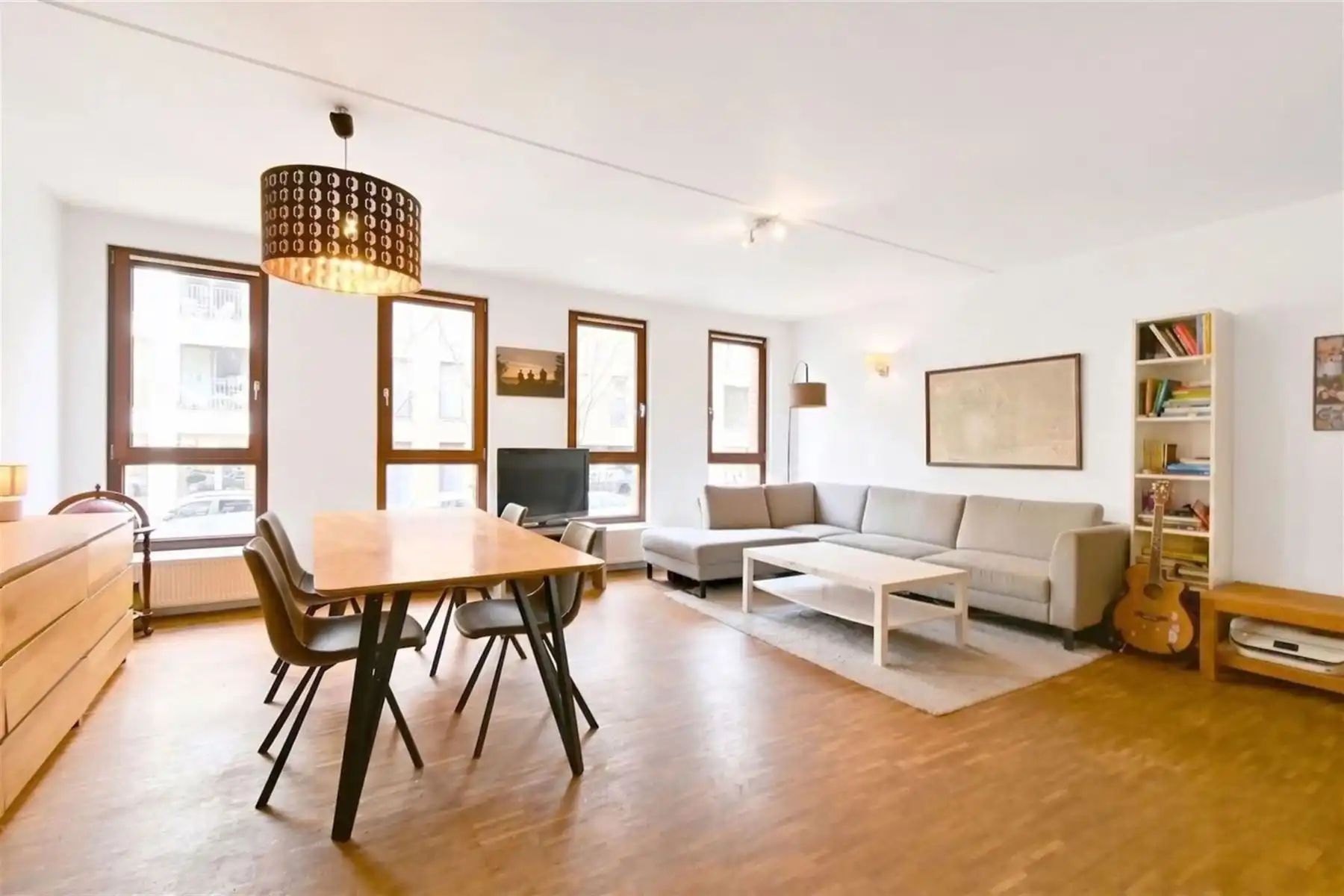 Trendy appartement met 2 slaapkamers op het Eilandje! foto 2