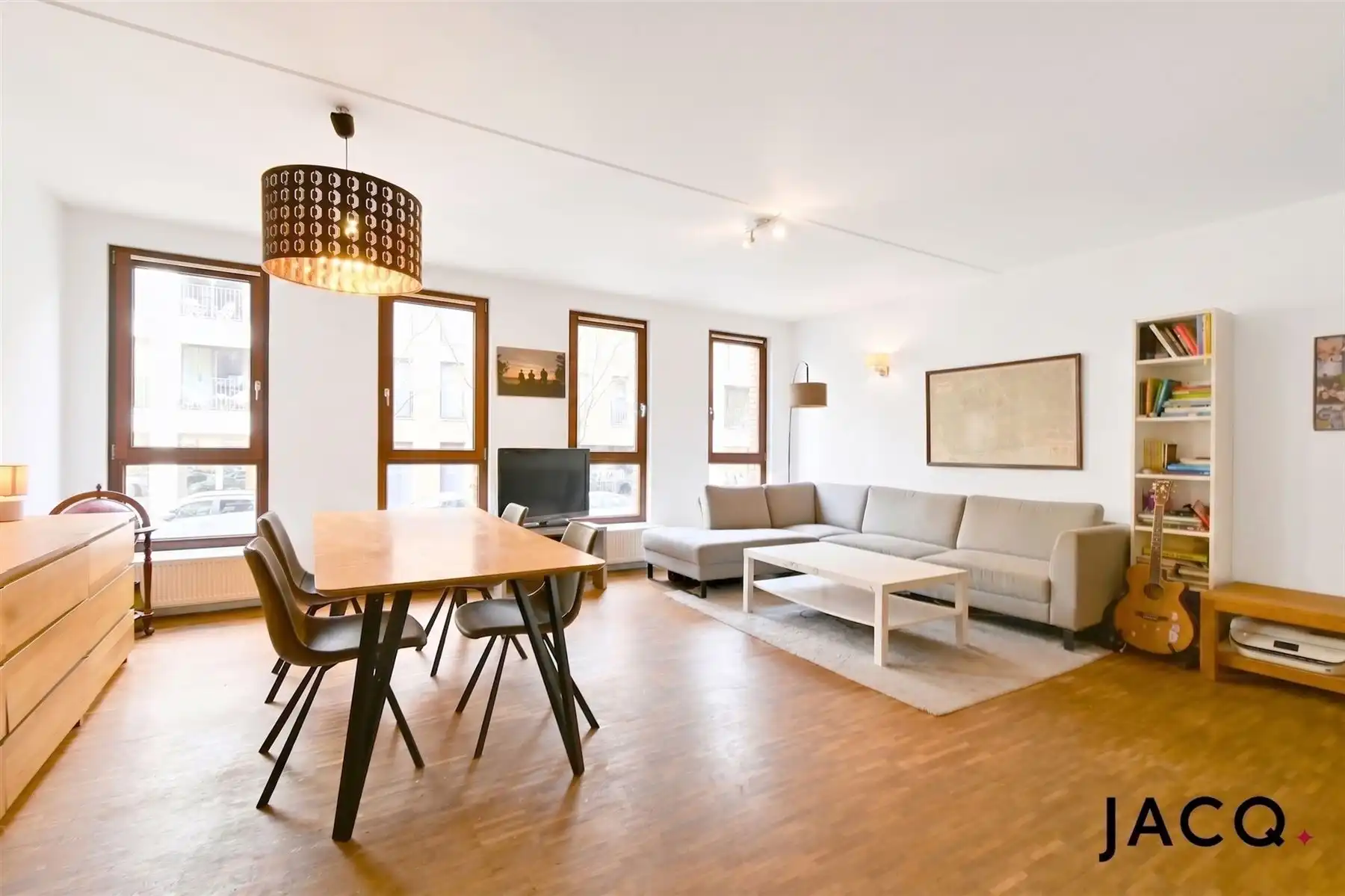 Trendy appartement met 2 slaapkamers op het Eilandje! foto 2