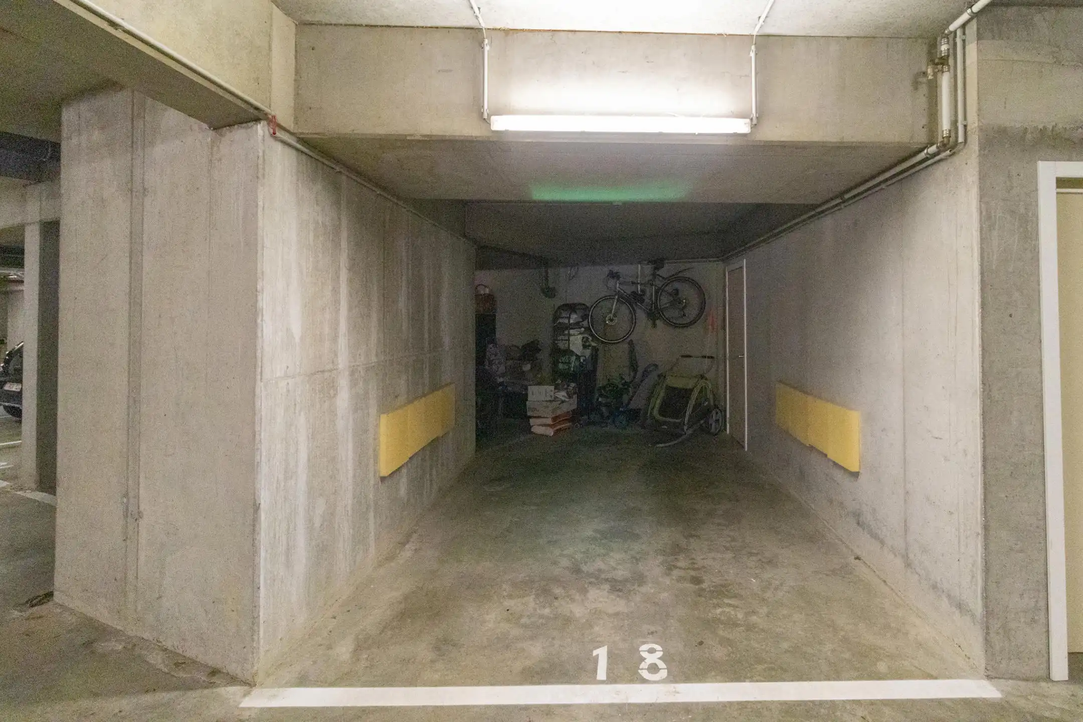 Prachtig Duplex appartement met tuin foto 13