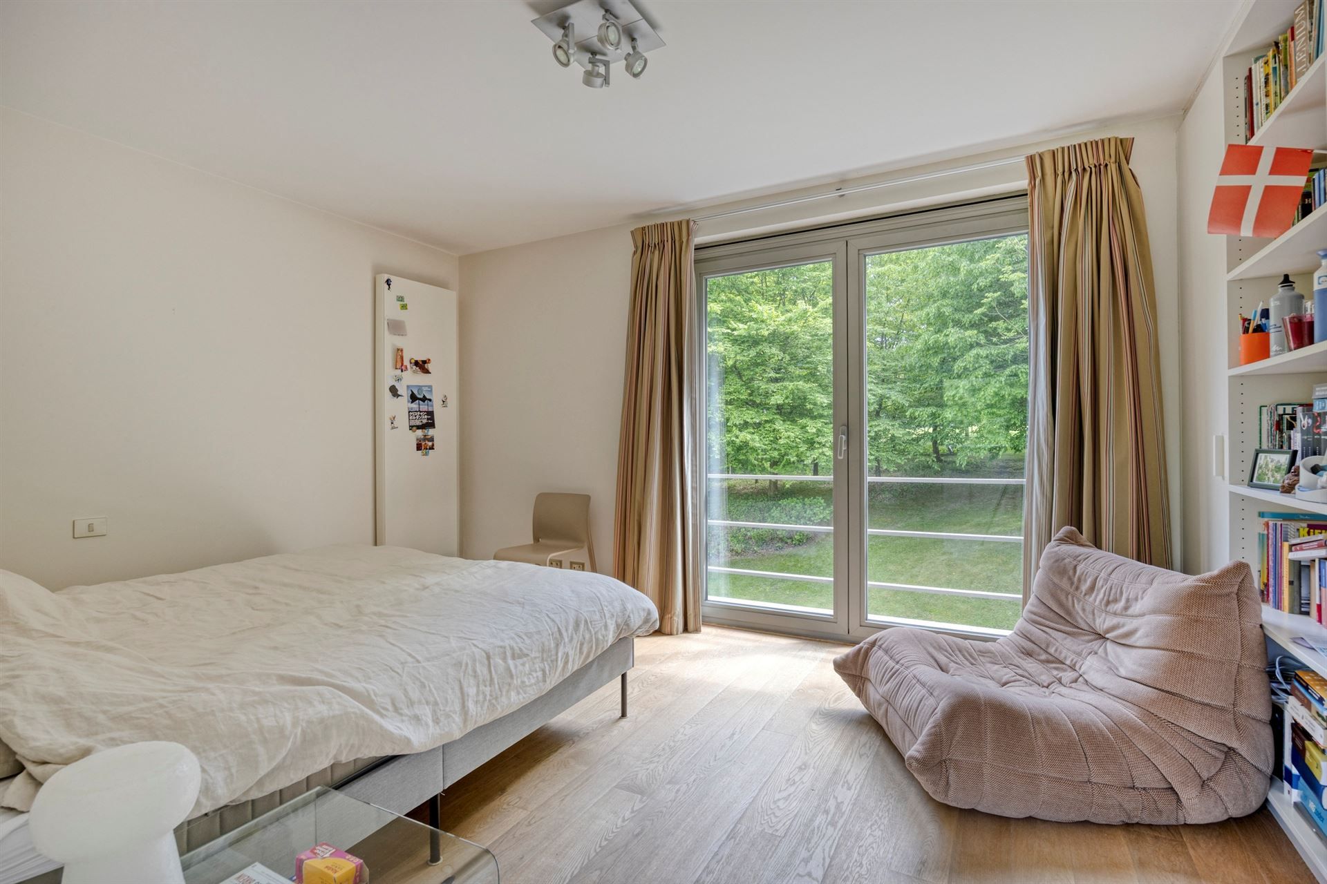 Prachtige moderne villa op ruim perceel foto 27