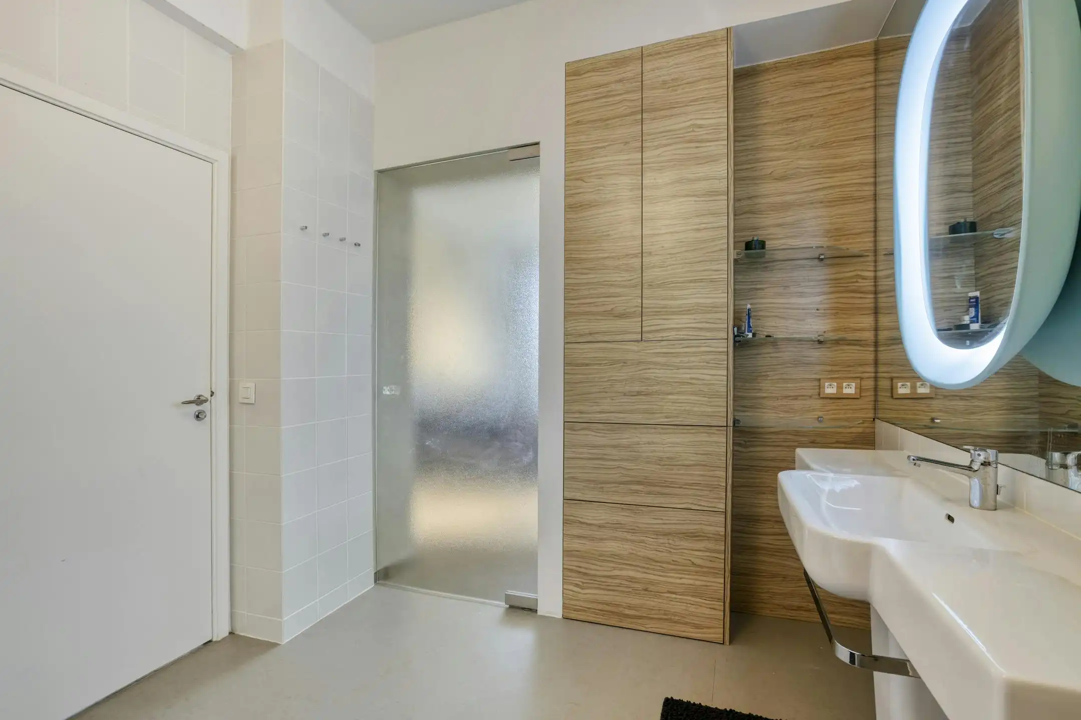 Appartement met drie slaapkamers en terras te koop Antwerpen foto 17