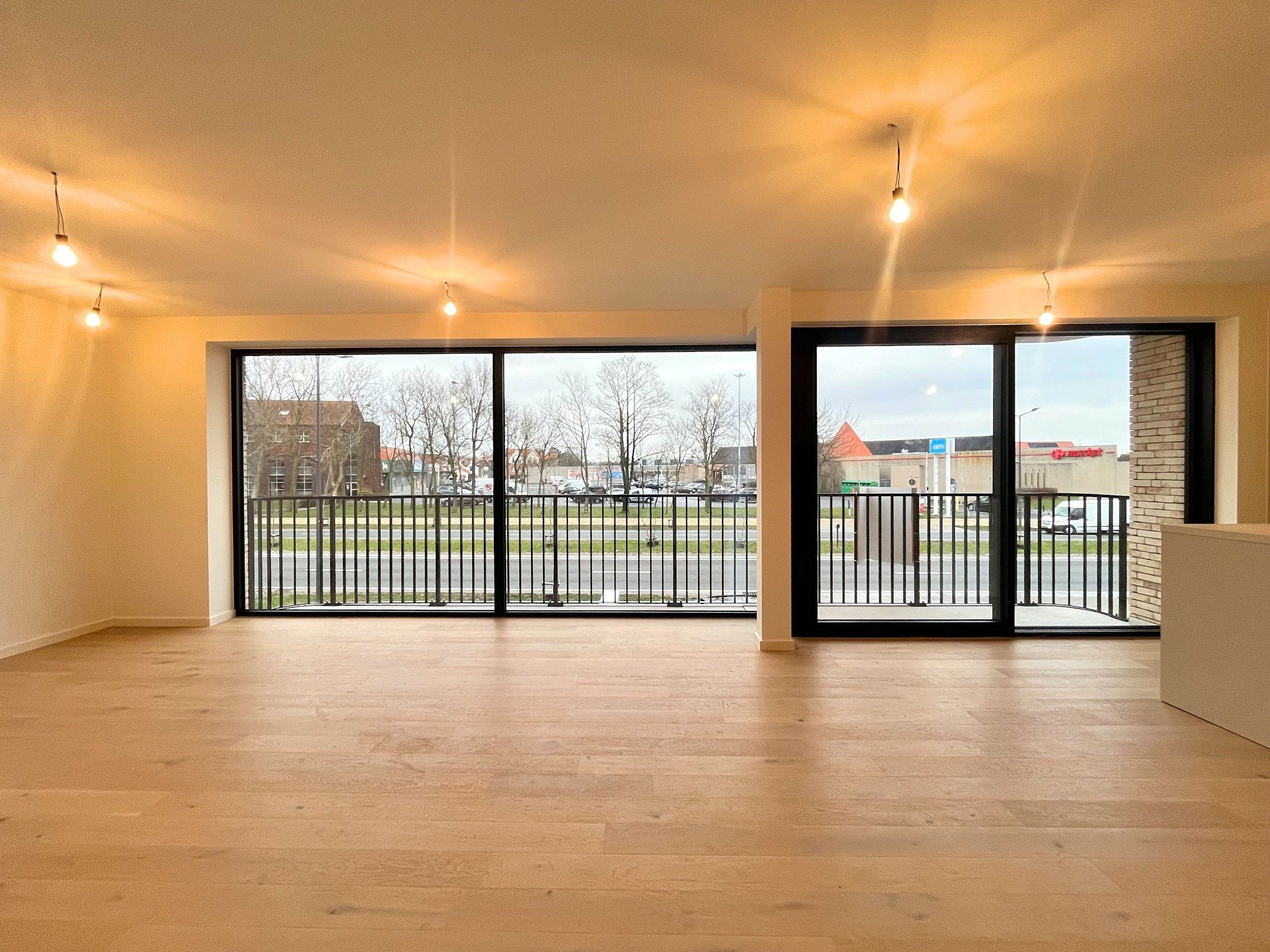 Appartement met 3 kamers en parkeerplaats te Knokke foto 3