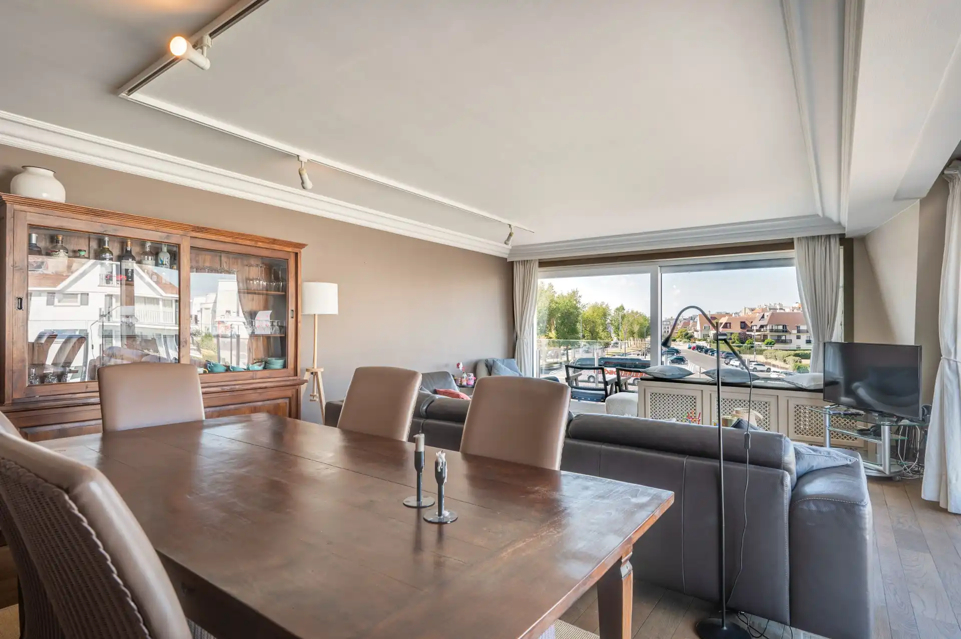 Gemeubeld : hoekappartement met verzichten aan het Casino! foto 6