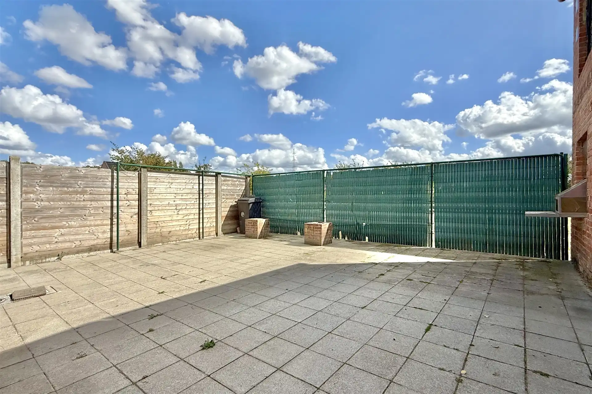 Te renoveren woning in doodlopende straat foto 28