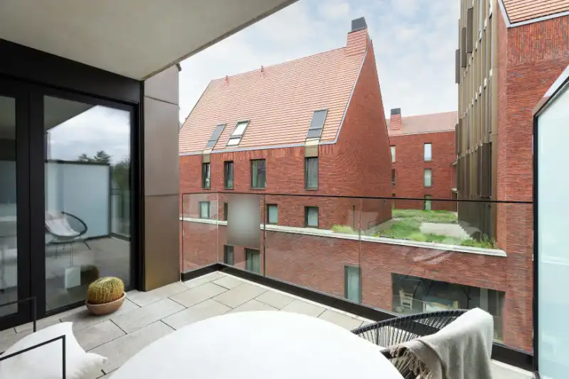 SERVICEFLAT MET GEZELLIG TERRAS foto {{pictureIndex}}