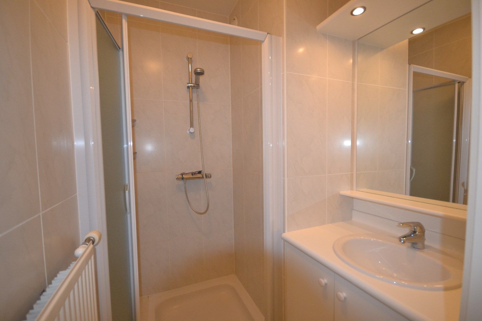 Gelijkvloers  en zonnig 2 slaapkamer appartement te Oostduinkerke  (dichtbij het Zonneplein) foto 9
