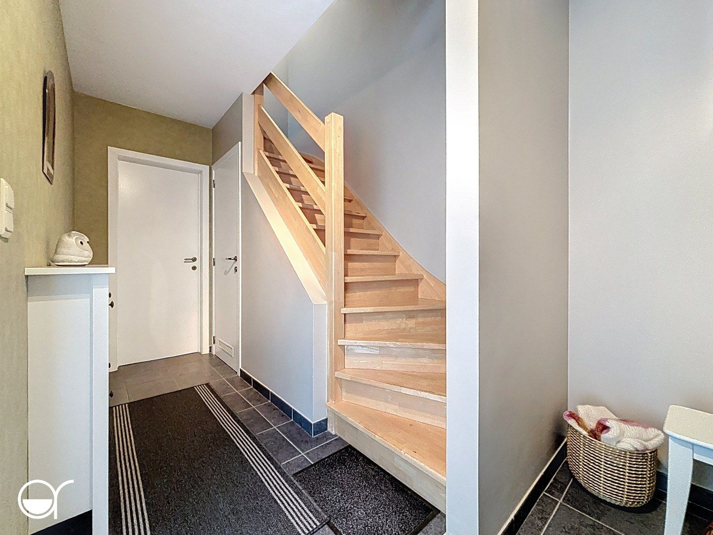 Beletagewoning met stadstuin en dakterras in de buurt van de Visserij foto 2