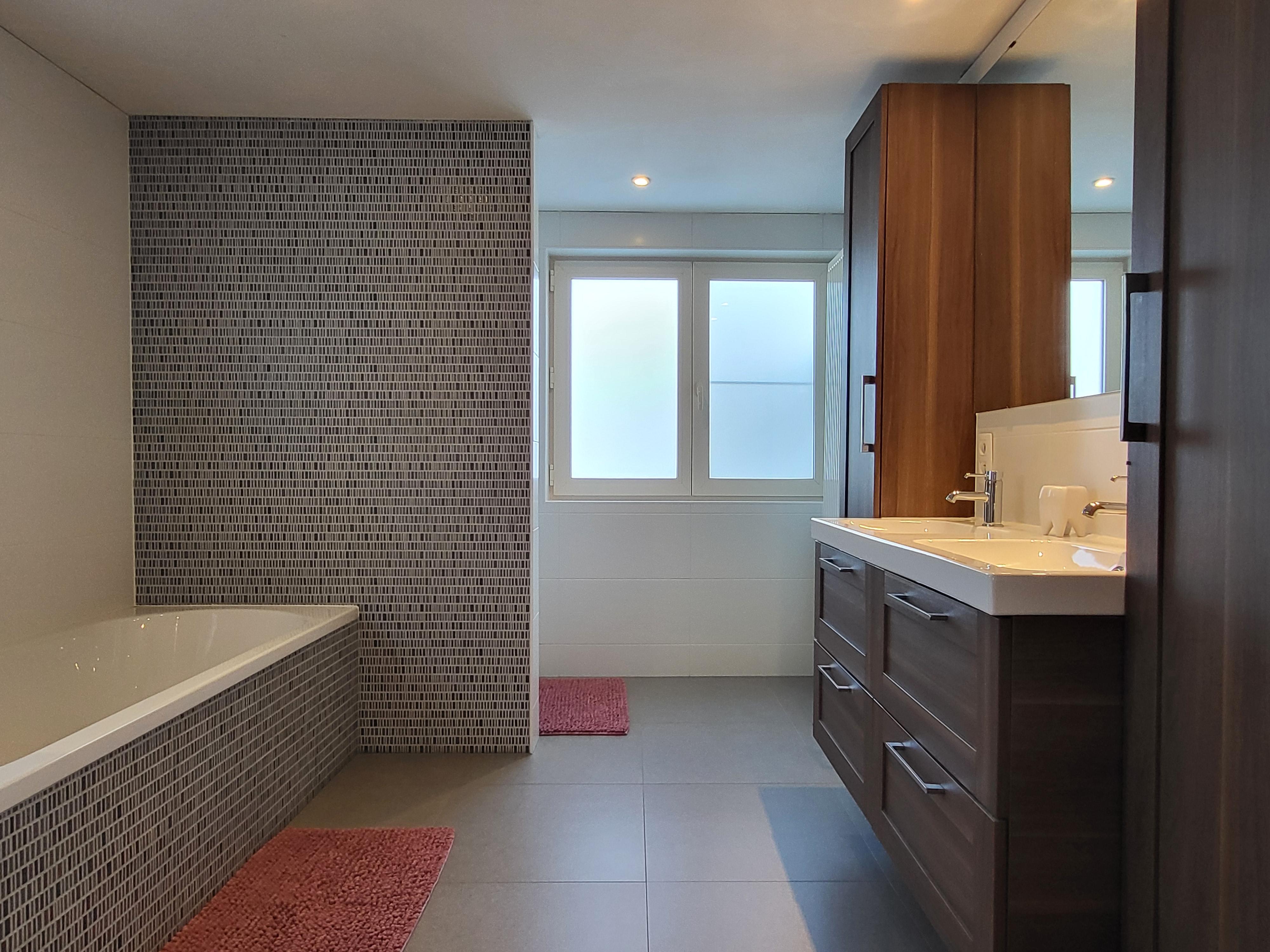 Deze landelijk gelegen woning met open uitzicht combineert ruimte, rust en wooncomfort op een perceel van 611 m².  foto 19