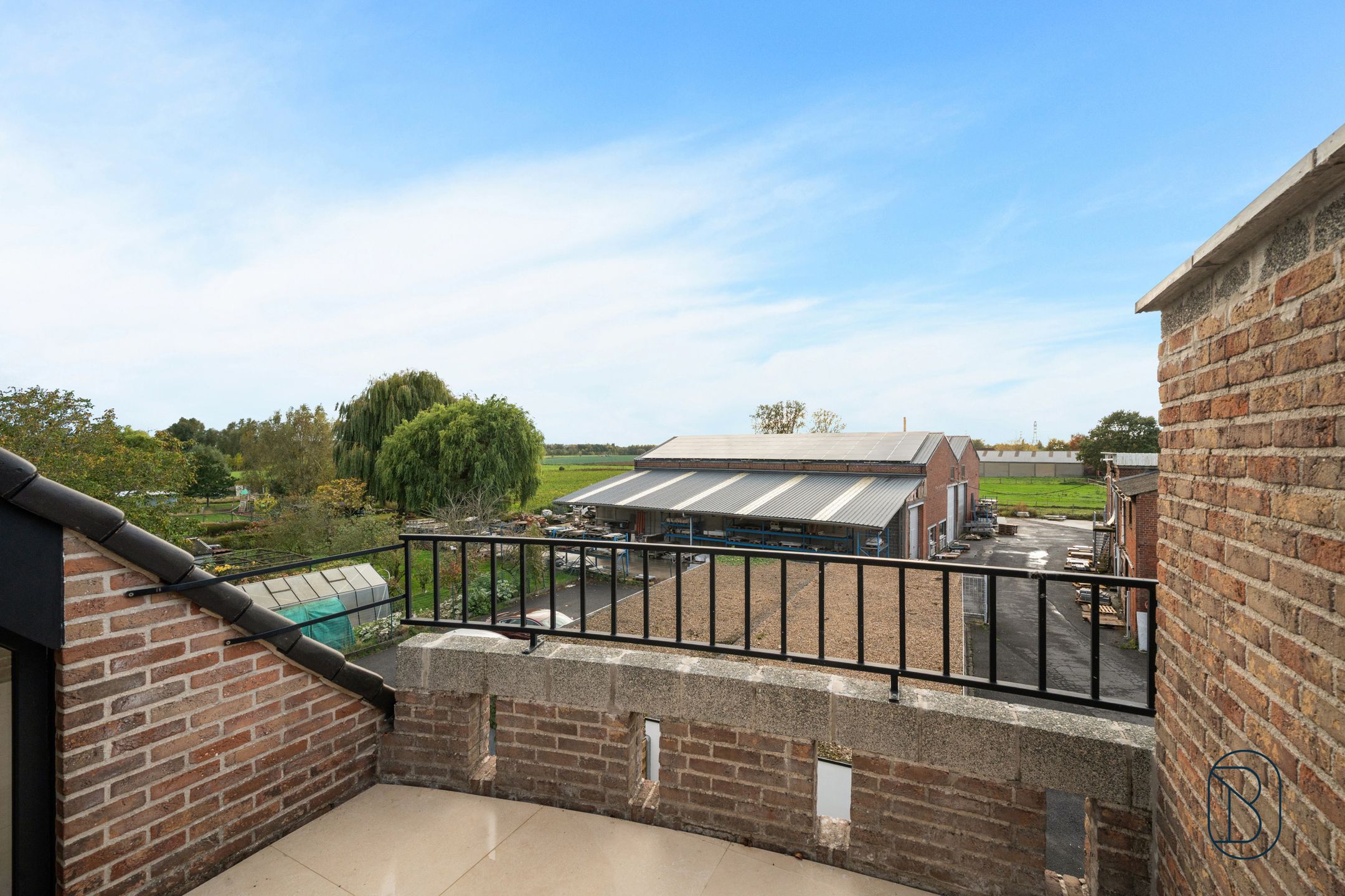 Appartementsgebouw bestaande uit 6 appartementen met garages foto 17