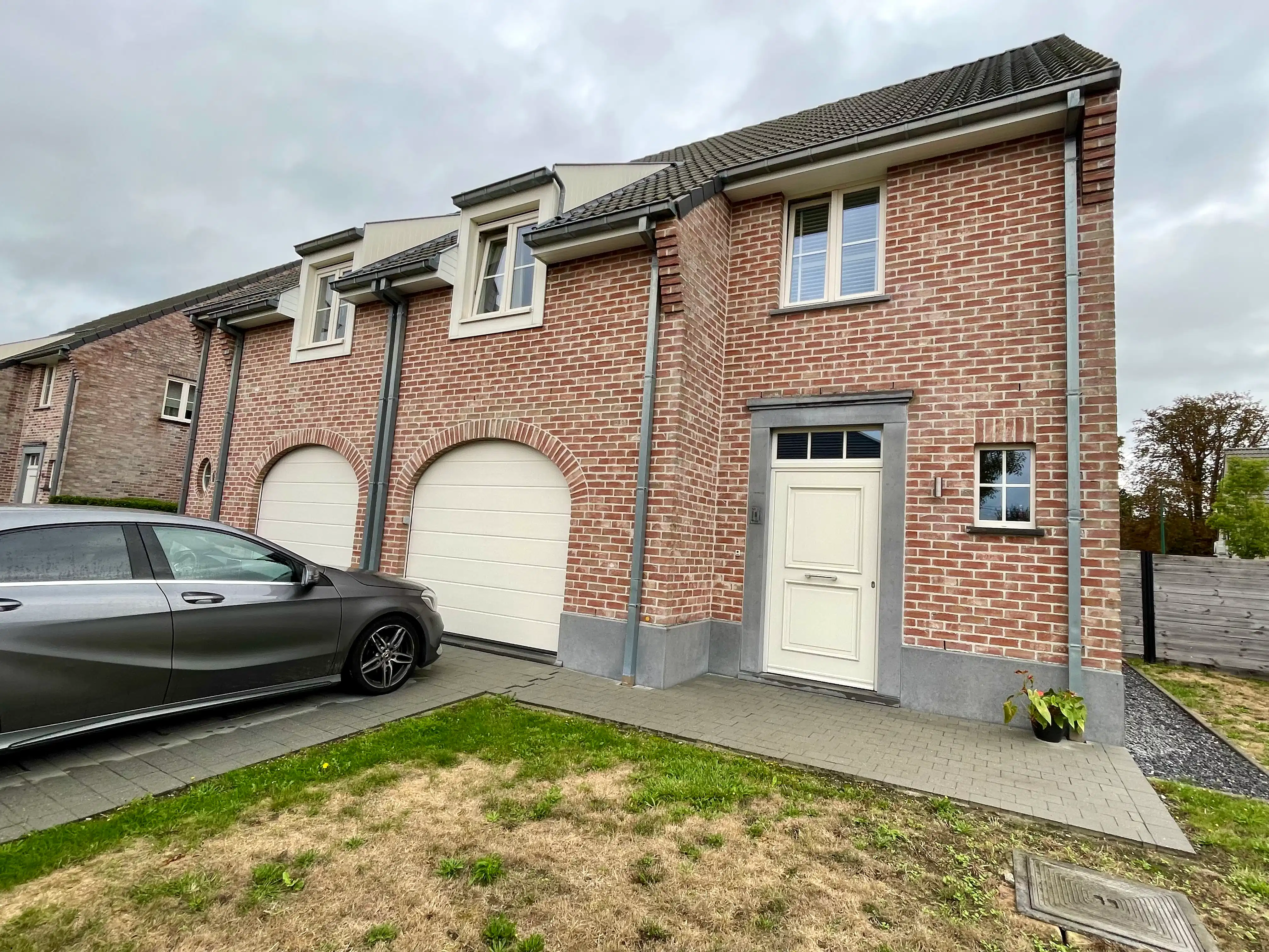 Instapklare woning met 3 slaapkamers, garage en tuin foto 19