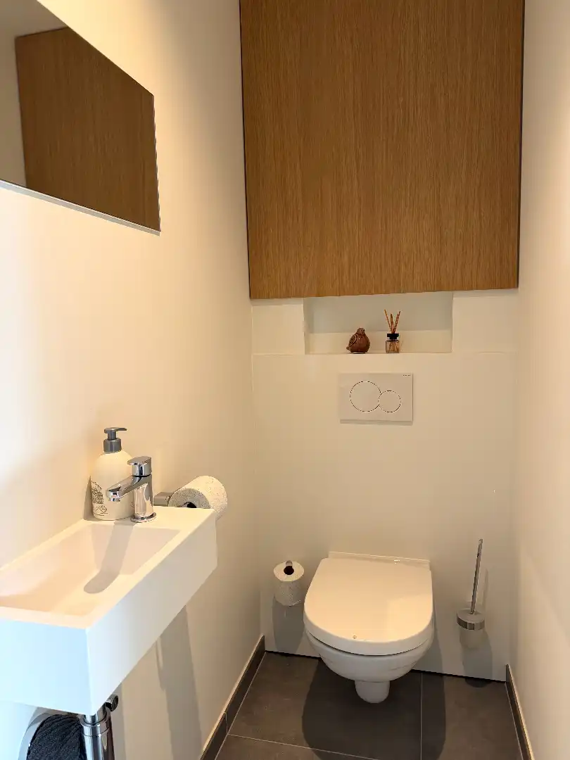 Lichtrijk nieuwbouw duplex-appartement met ruim zonneterras van 23 m²! foto 12