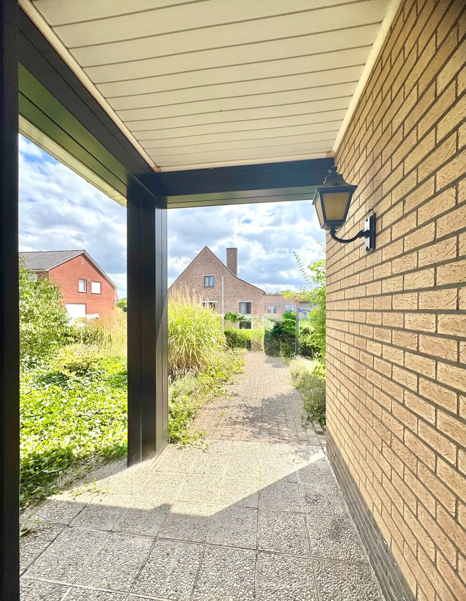 BUNGALOW | 2 SLAAPKAMERS | BUREAU |TUIN | GARAGE | 786 m² foto 8
