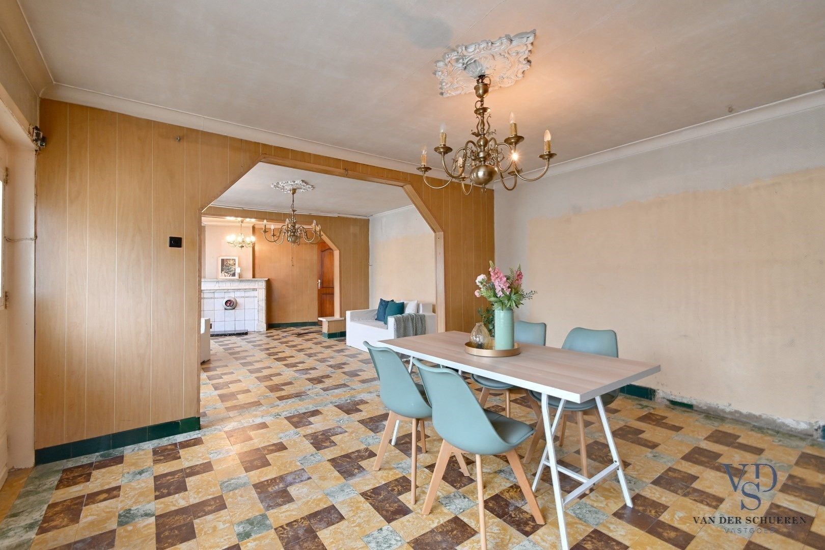 Woning met belendend perceel weiland  foto 6