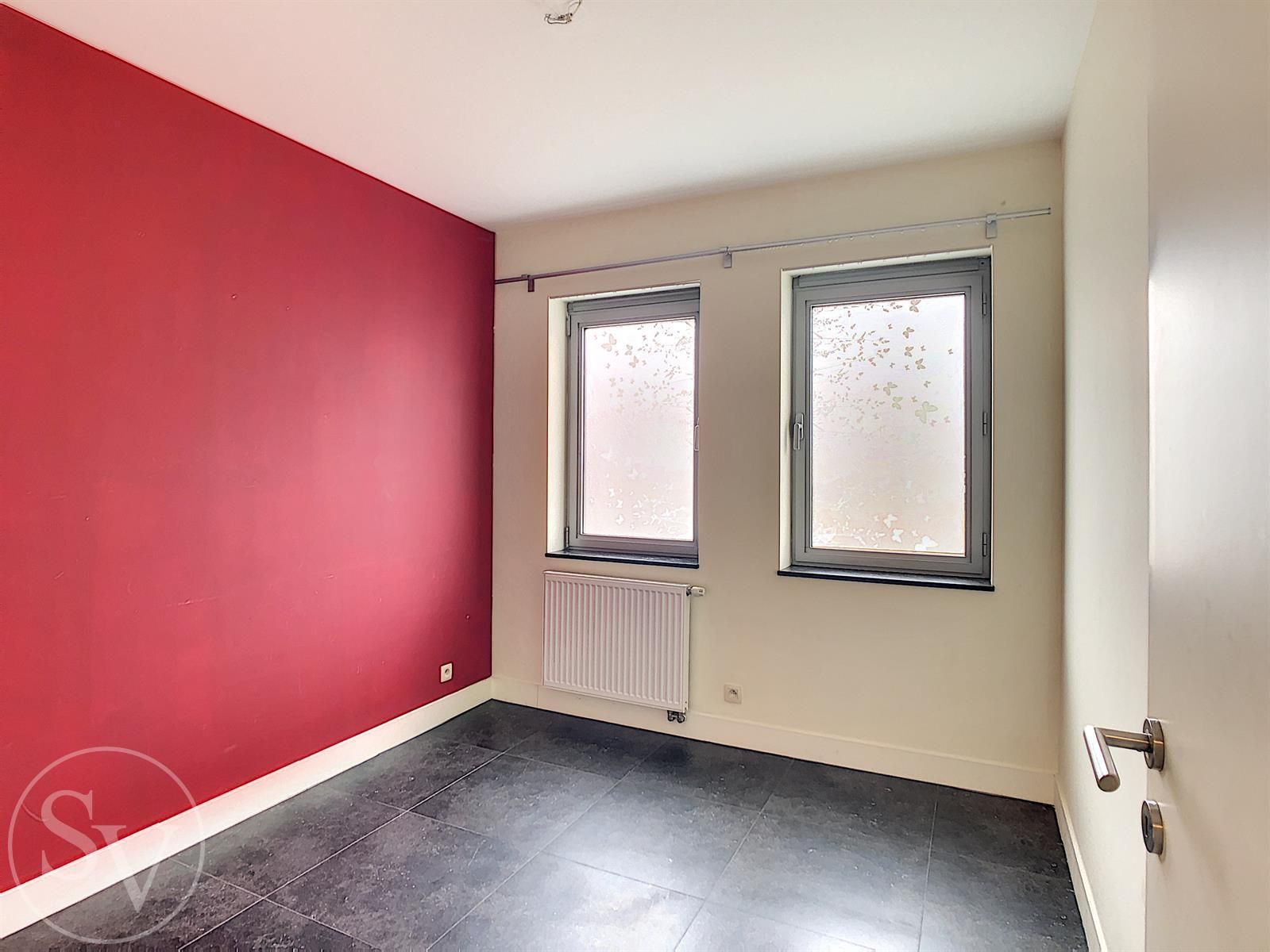 Gelijkvloers appartement, 2 slpk en tuin! foto 10