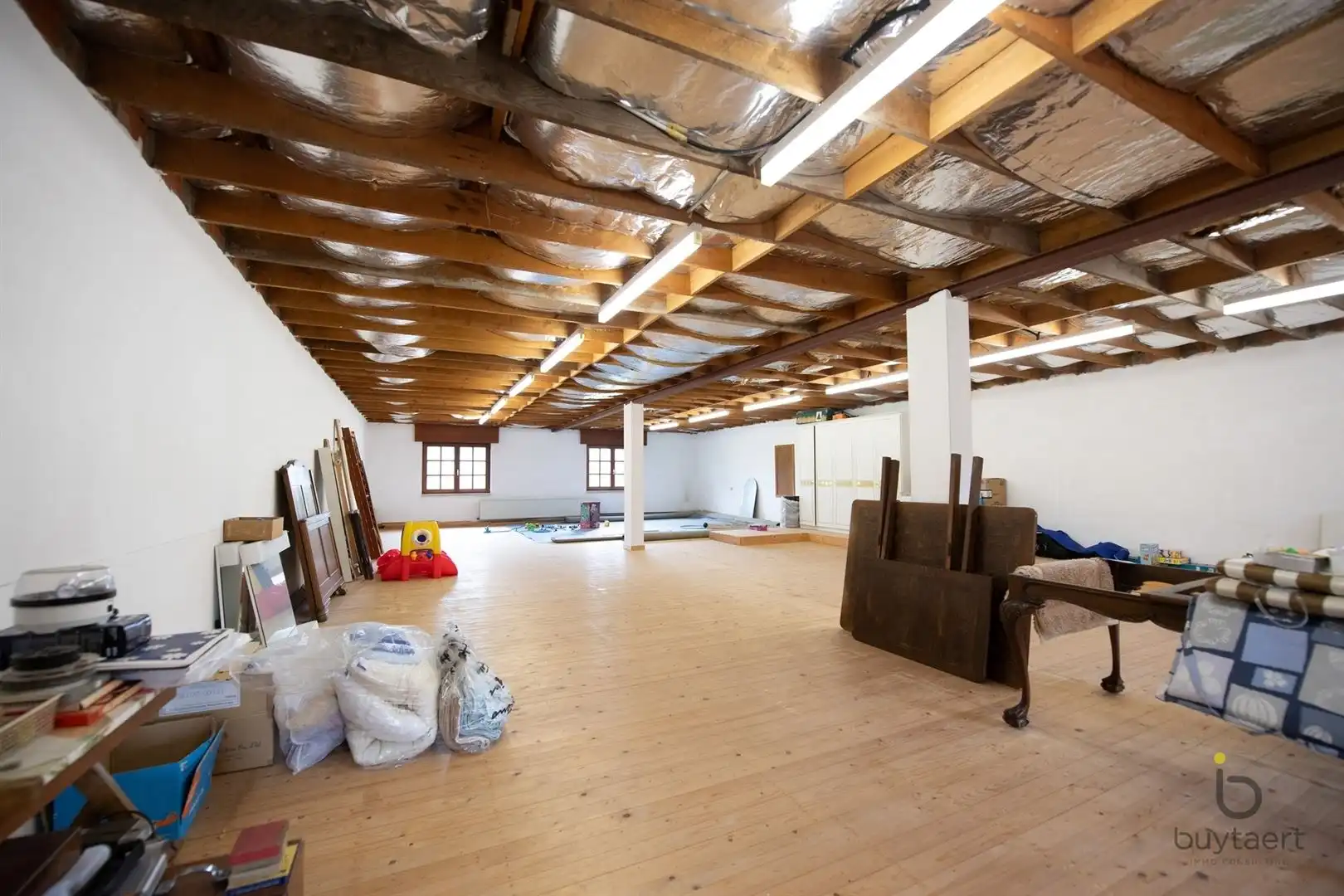 Energiezuinige en verzorgde bel-étage VILLA met veel potentieel! foto 32
