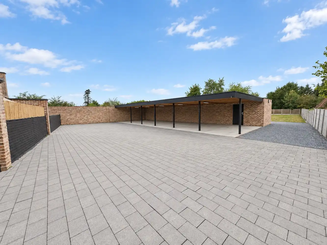 Ruim duplexwonen met drie slaapkamers en een heerlijk terras foto 12
