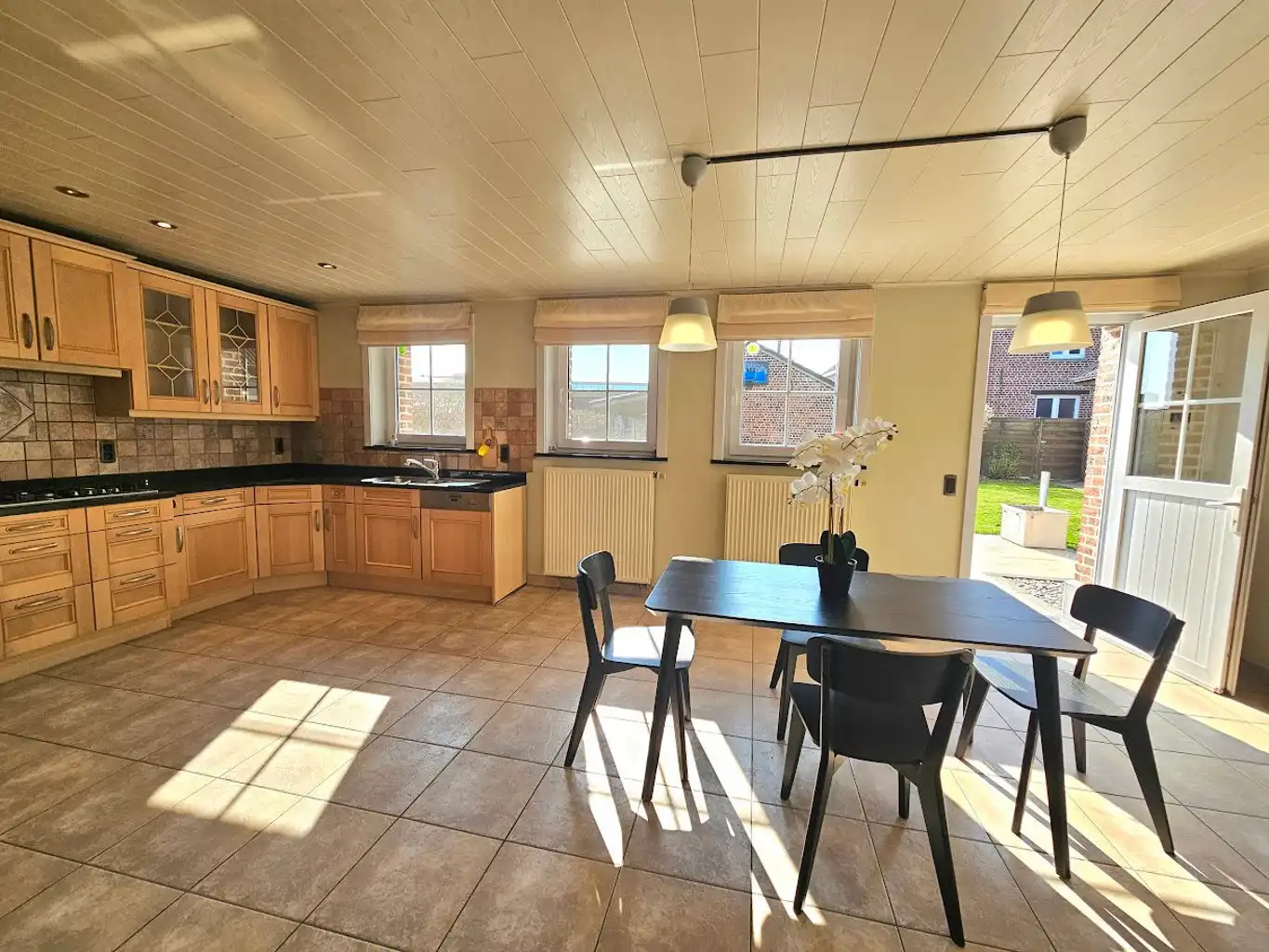 KARAKTERVOLLE WONING MET APPARTEMENT foto 10