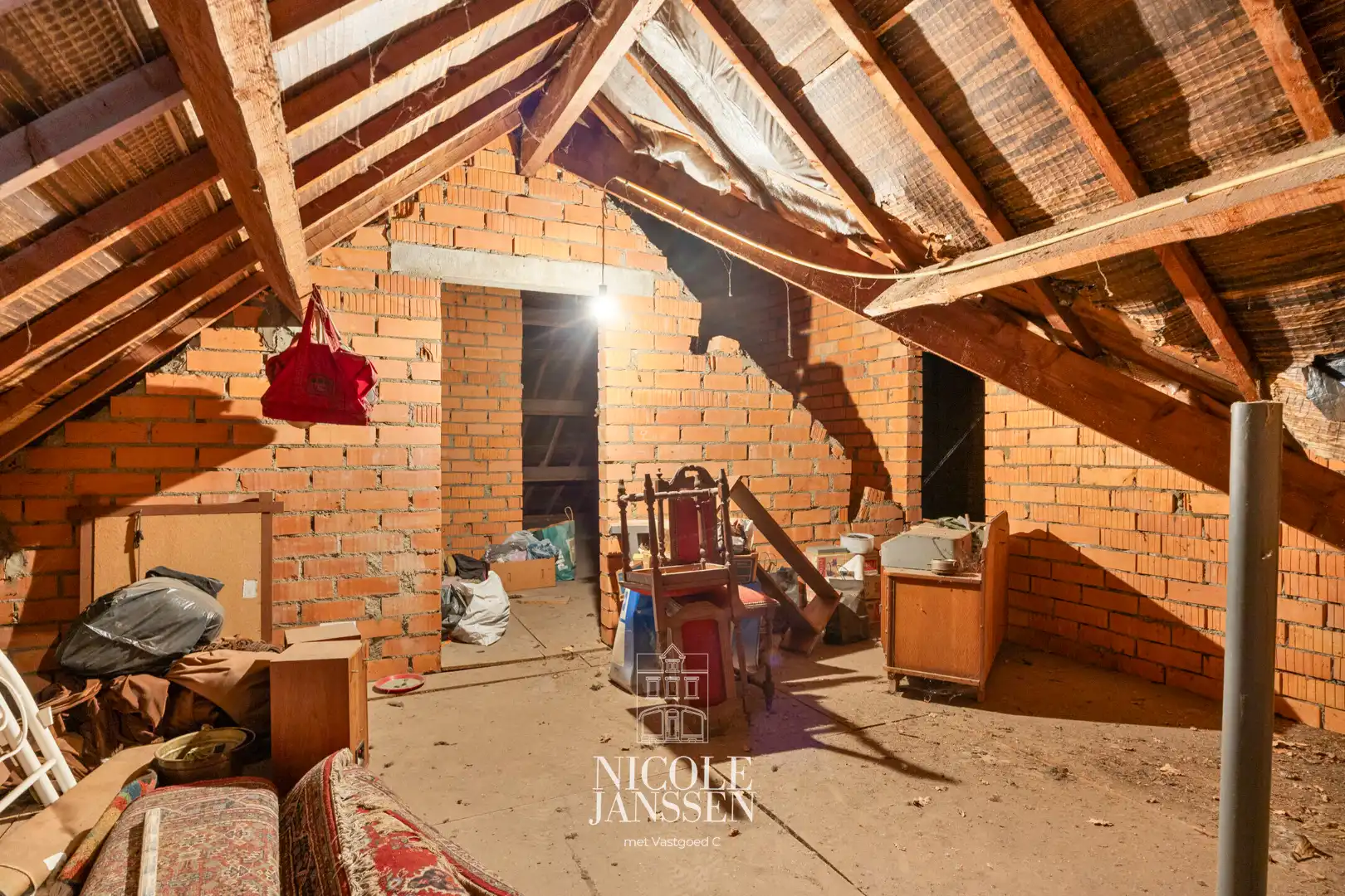 Ruime woning foto 21