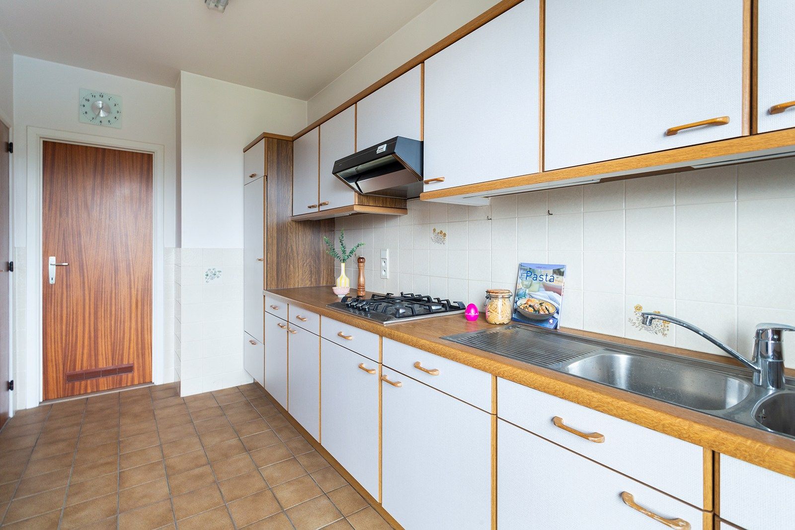 Aangenaam 2-slaapkamerappartement foto 9